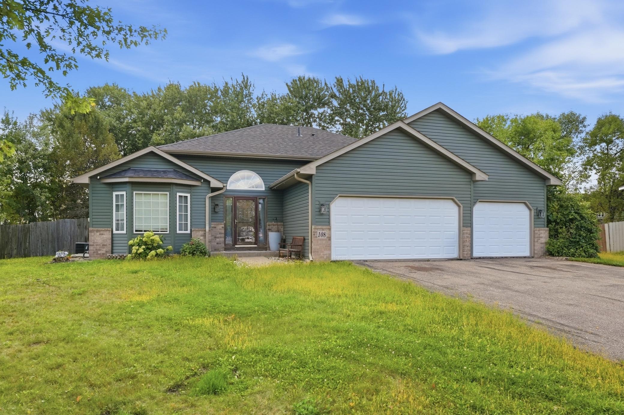 108 Charity Circle Property Photo 2