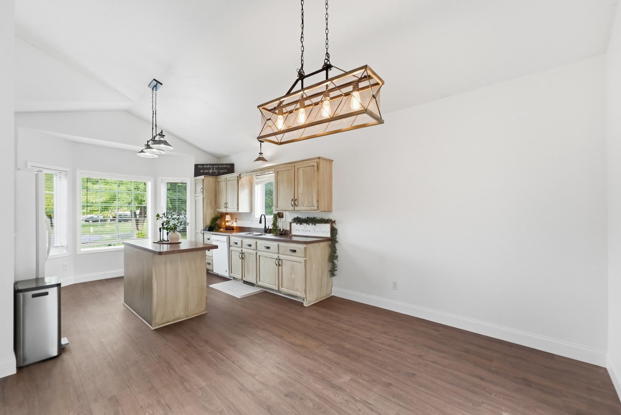 108 Charity Circle Property Photo 18