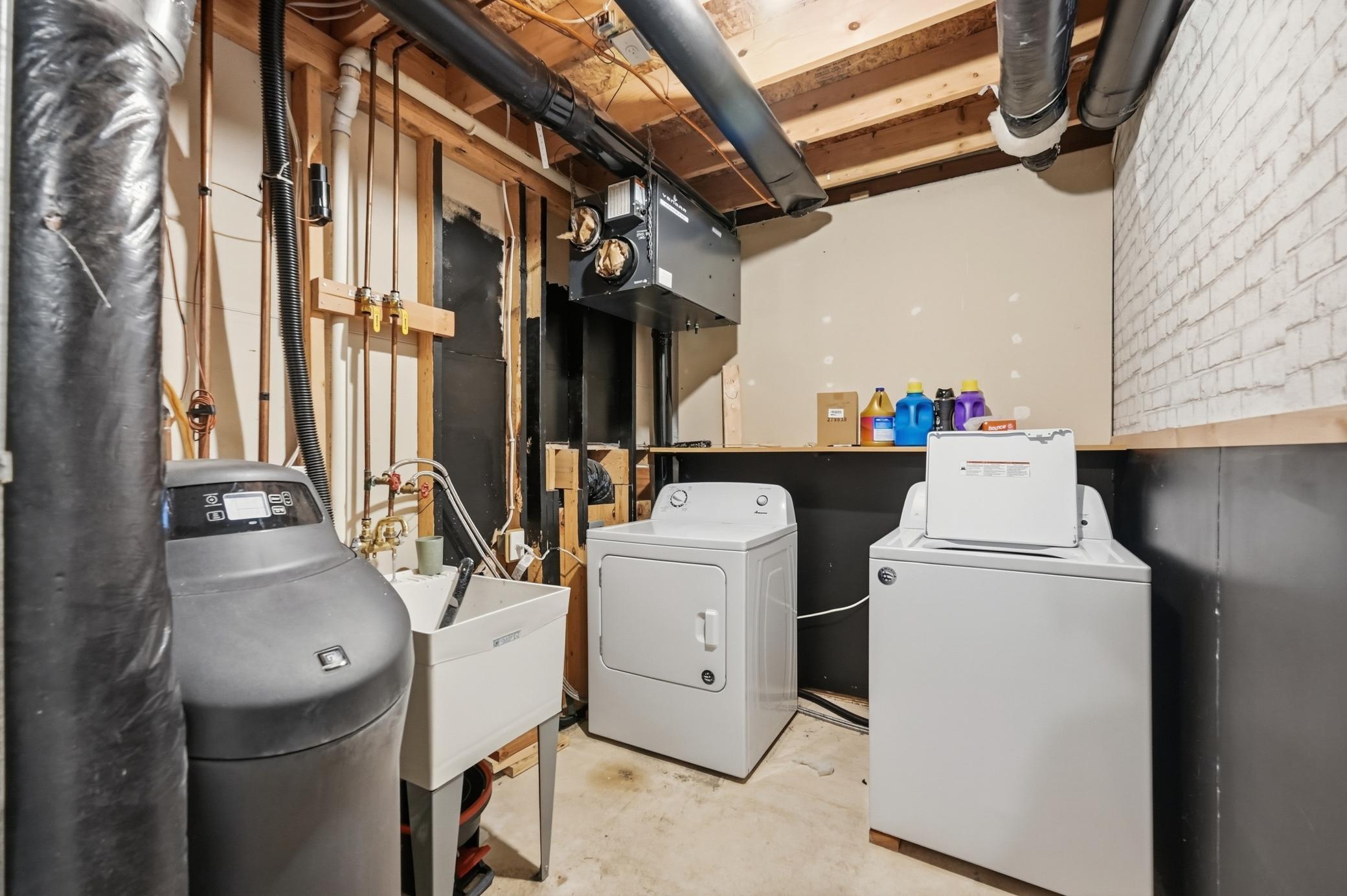 108 Charity Circle Property Photo 41