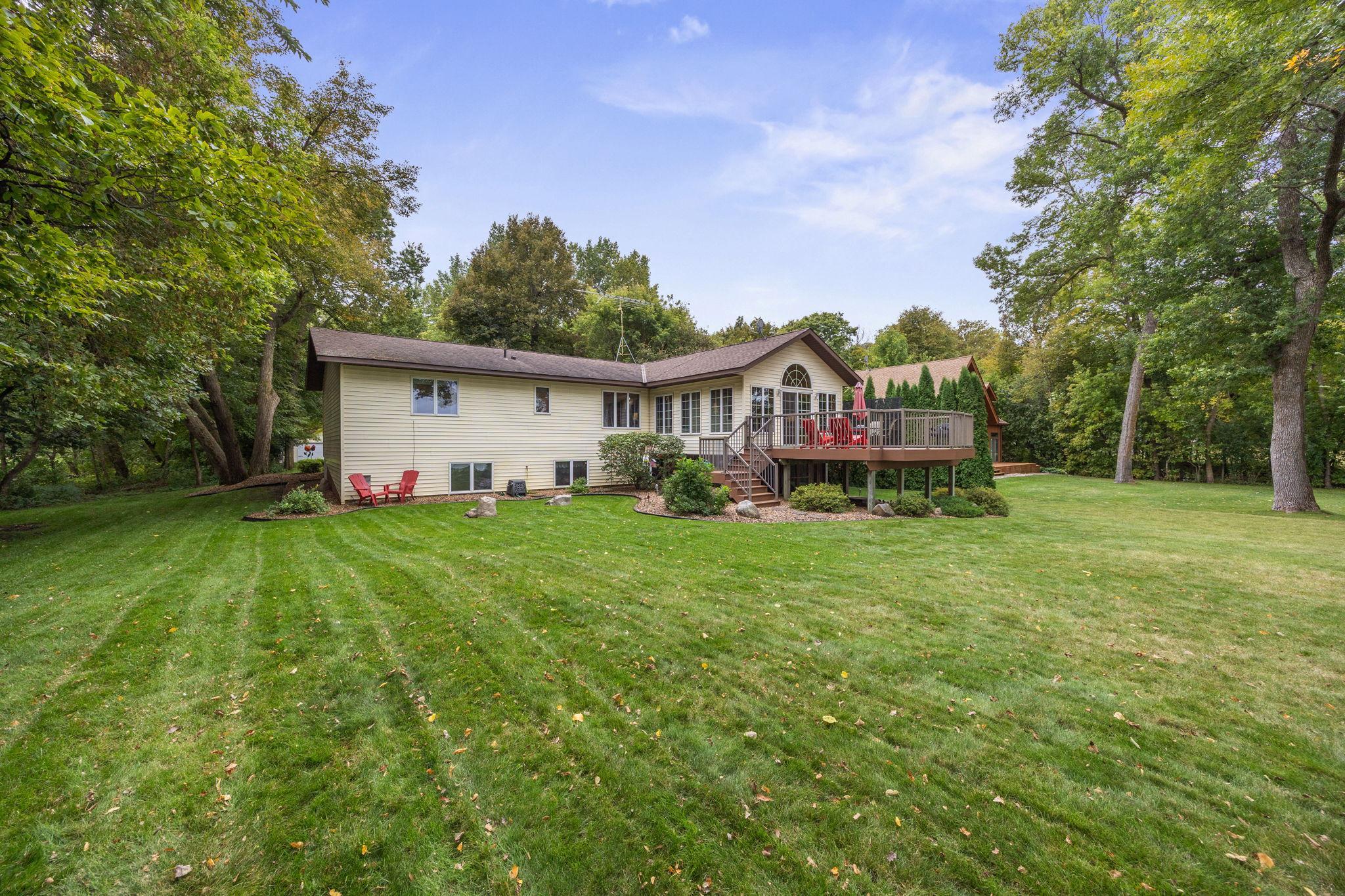 61856 193rd Street Property Photo 5