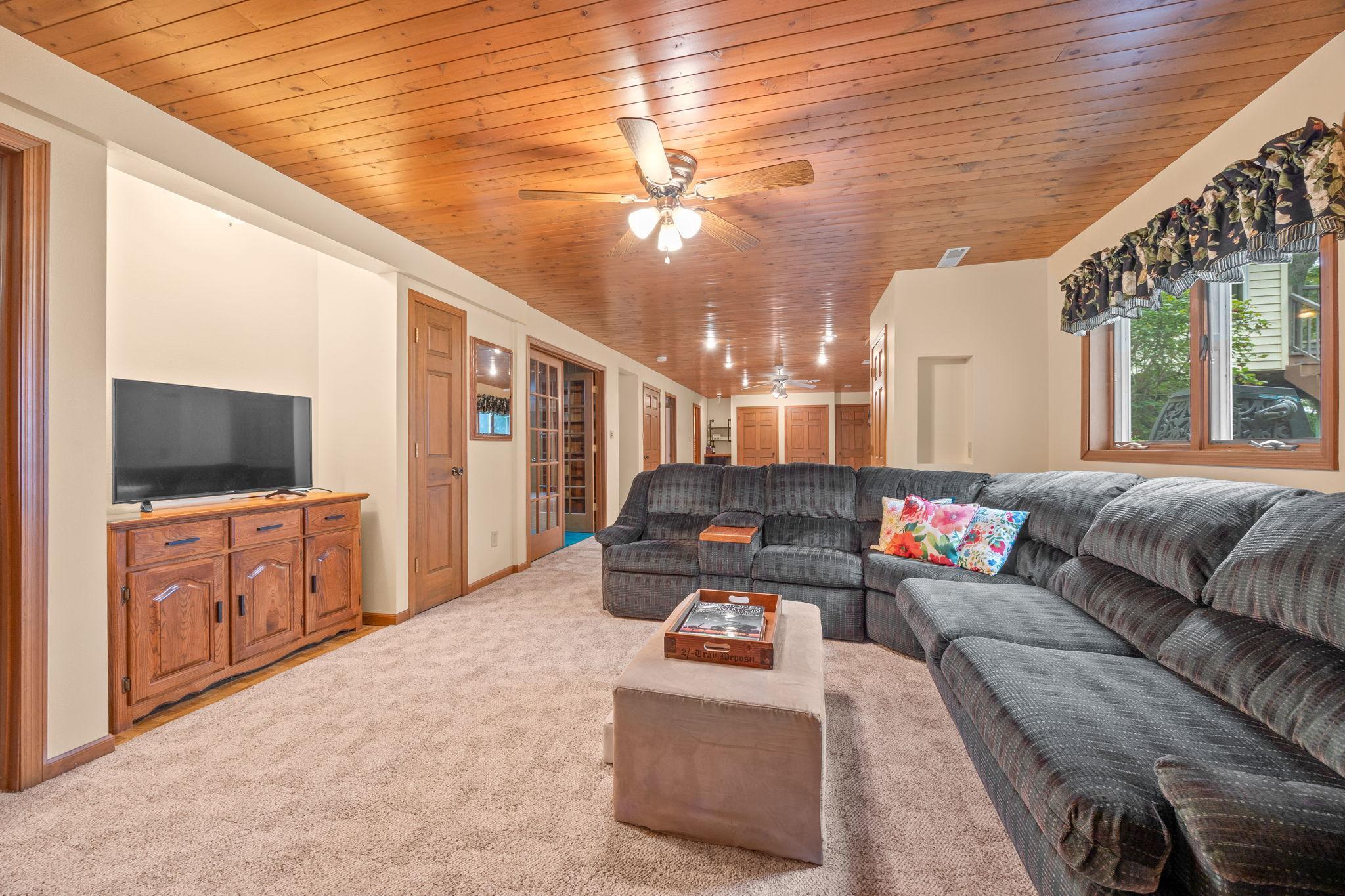 61856 193rd Street Property Photo 27