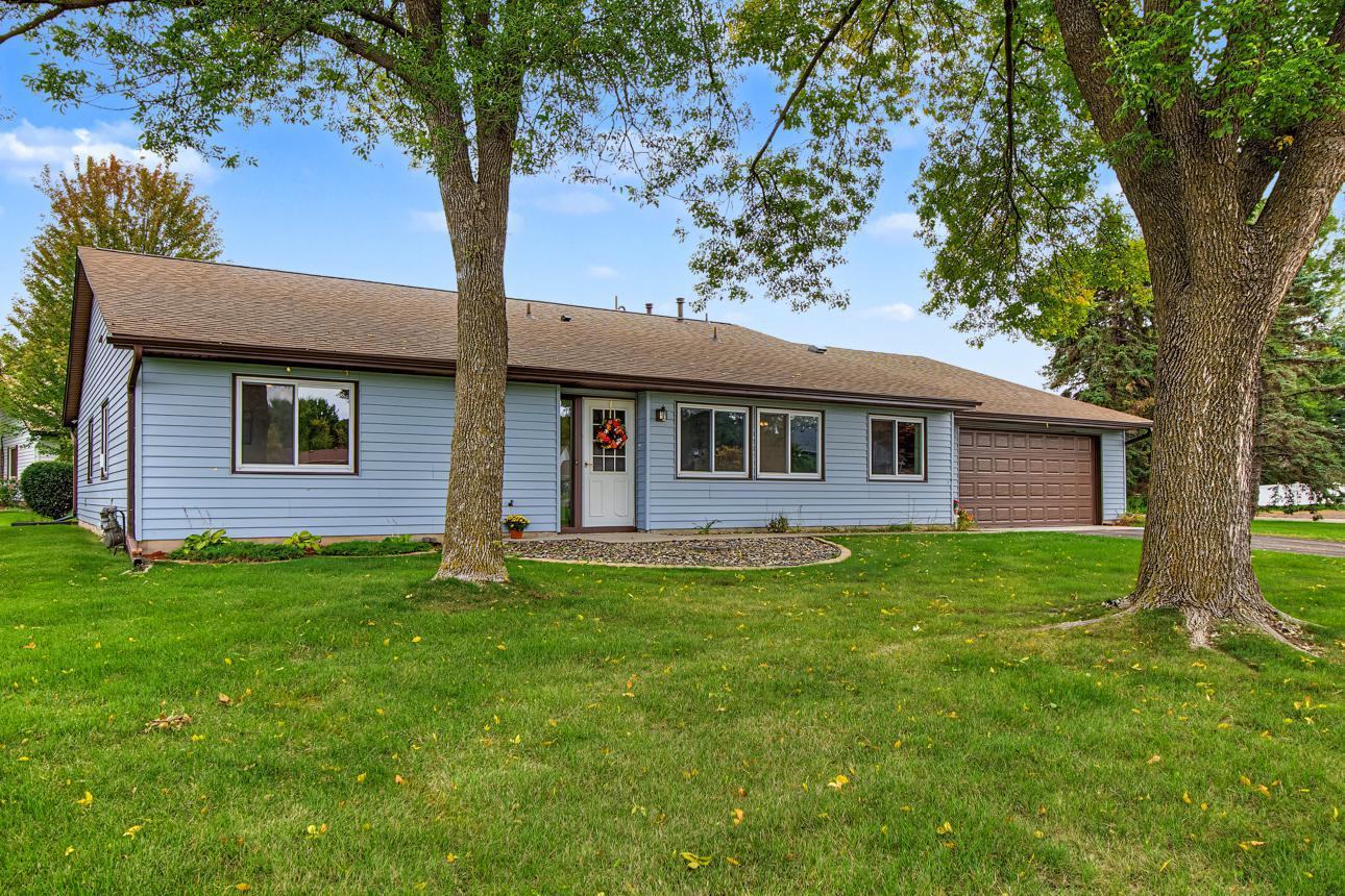 3774 Goodwin Avenue N Property Photo 2