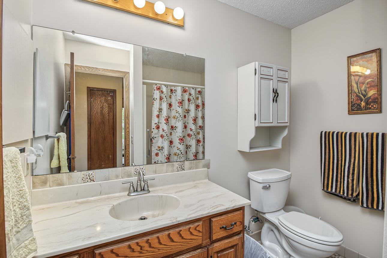 3774 Goodwin Avenue N Property Photo 21
