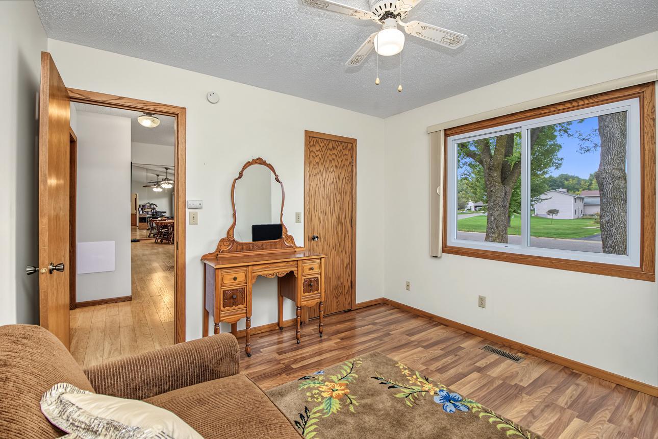 3774 Goodwin Avenue N Property Photo 23
