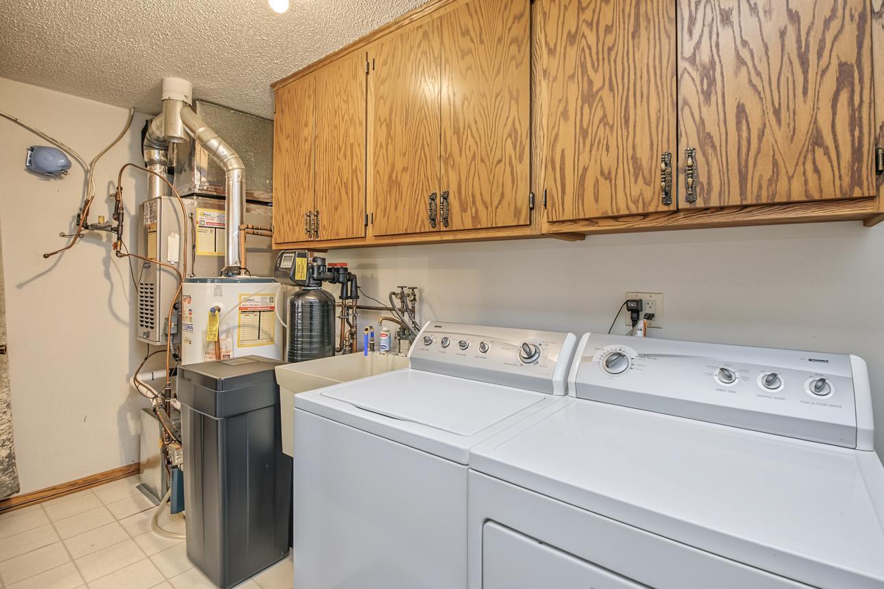 3774 Goodwin Avenue N Property Photo 24