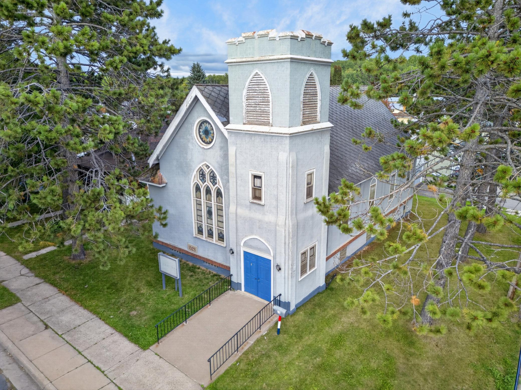 230 3rd Property Photo 1