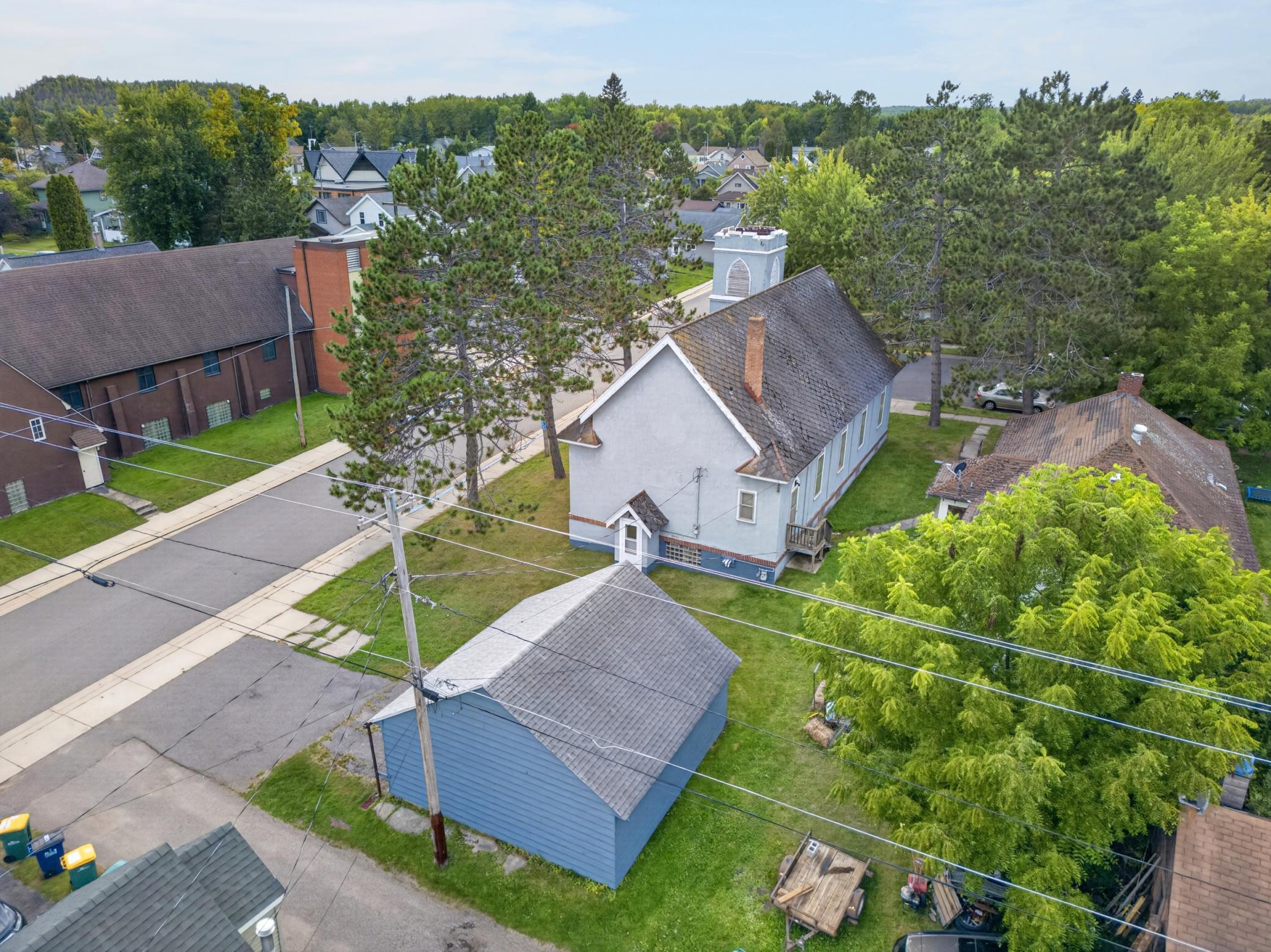230 3rd Property Photo 3