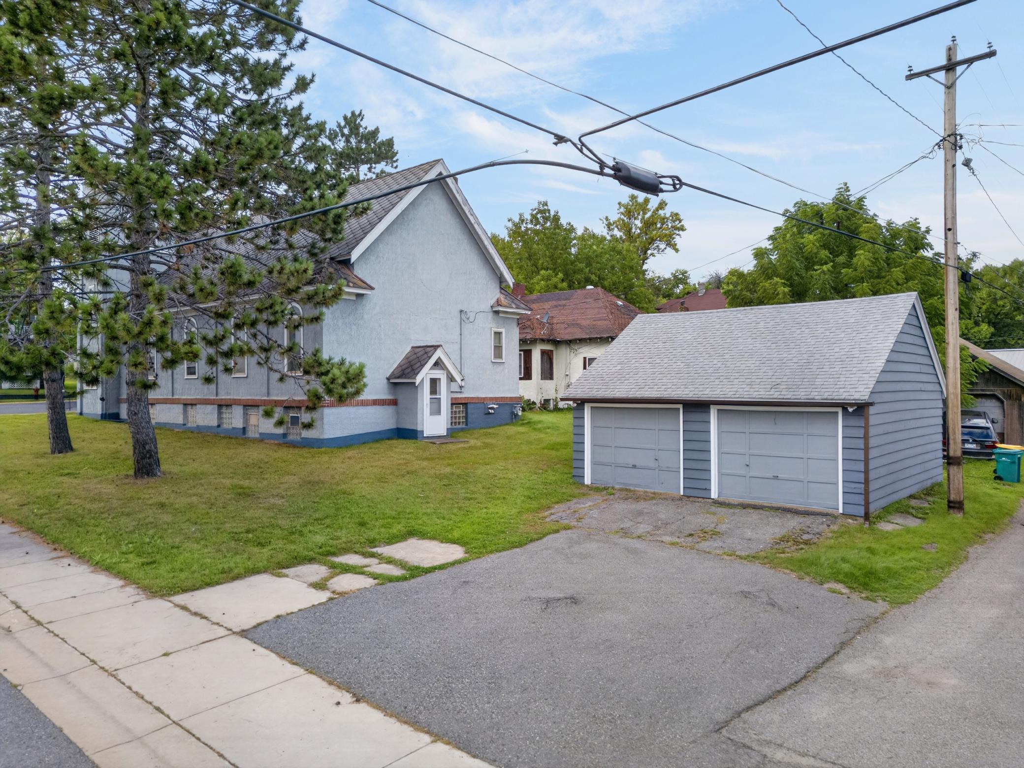 230 3rd Property Photo 19
