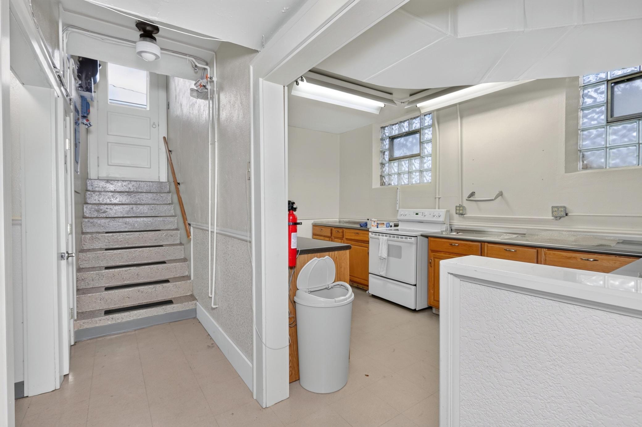 230 3rd Property Photo 40