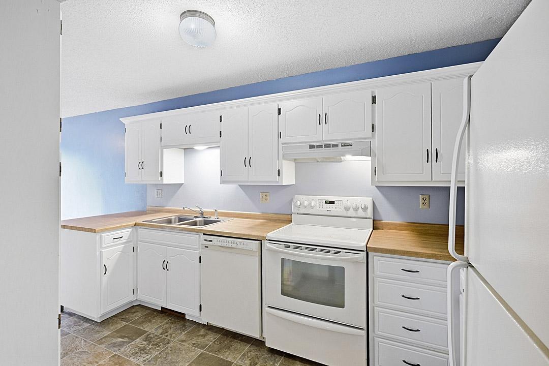 1305 12th Avenue N Property Photo 5