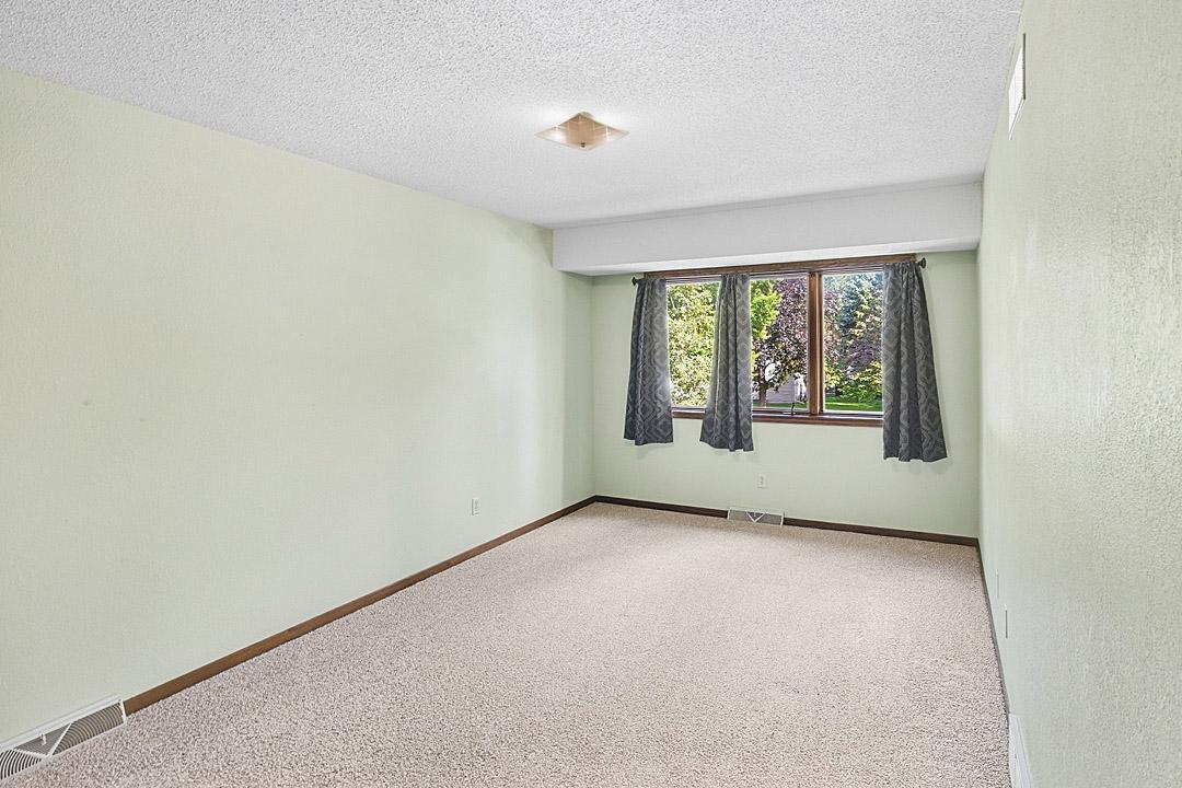 1305 12th Avenue N Property Photo 13