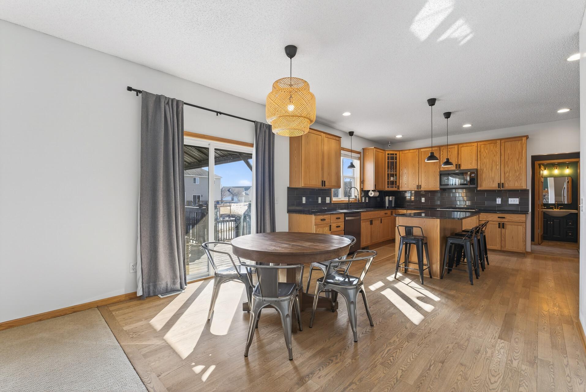 9465 Glacier Road Property Photo 11
