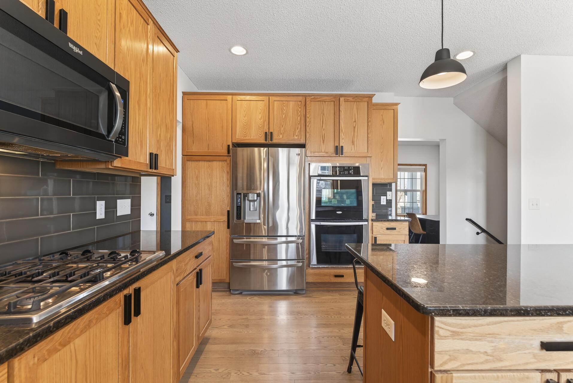 9465 Glacier Road Property Photo 15
