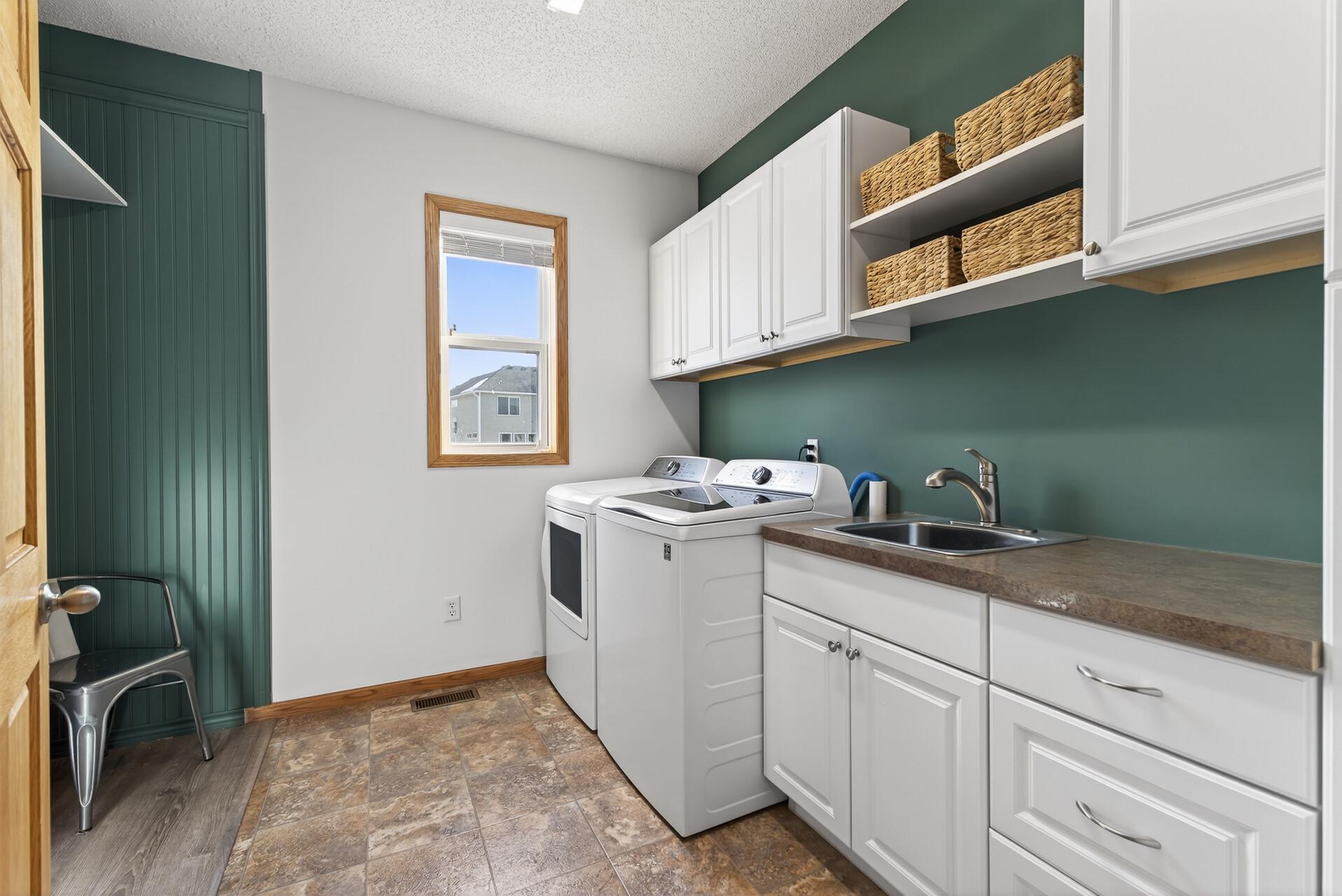 9465 Glacier Road Property Photo 17