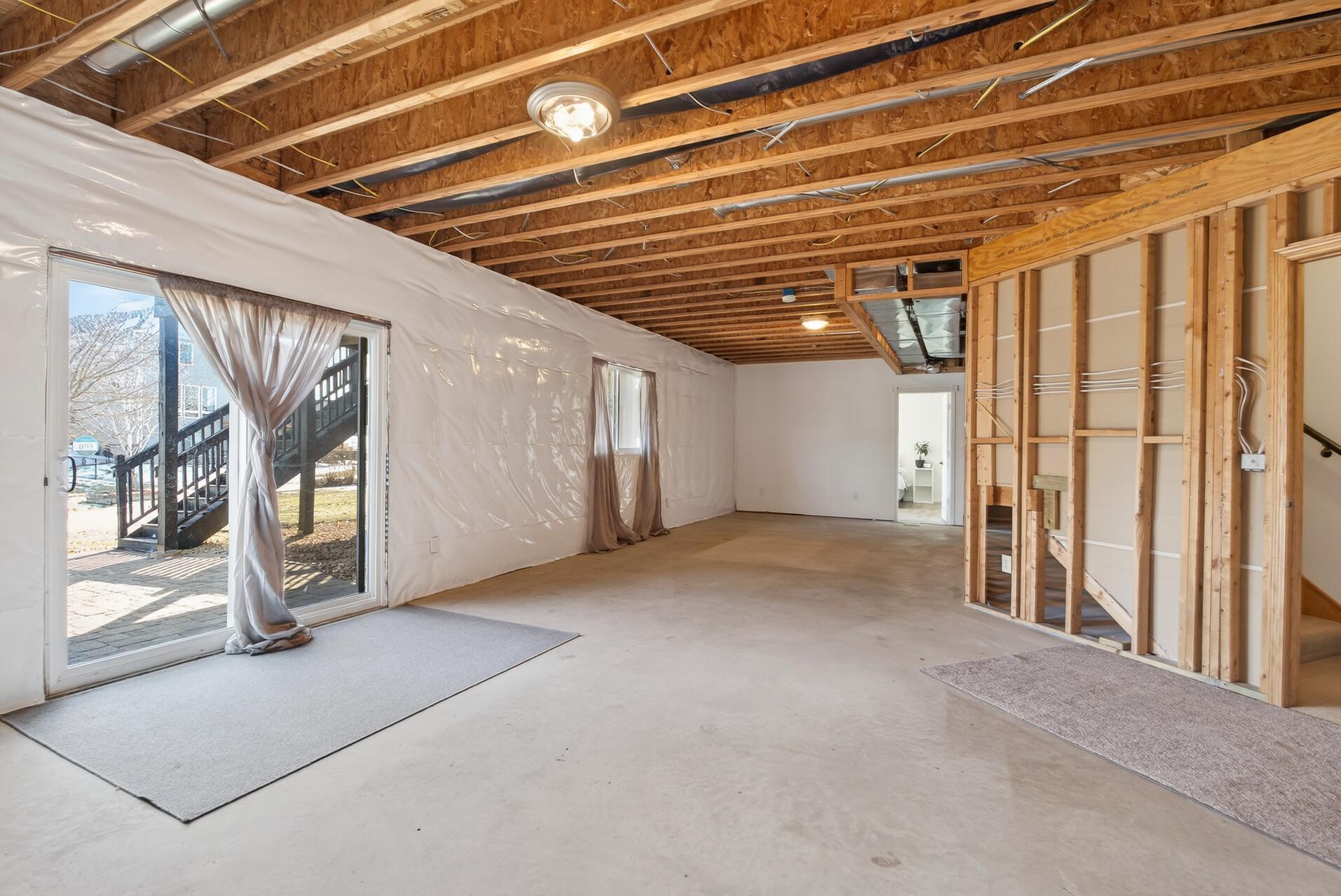9465 Glacier Road Property Photo 30