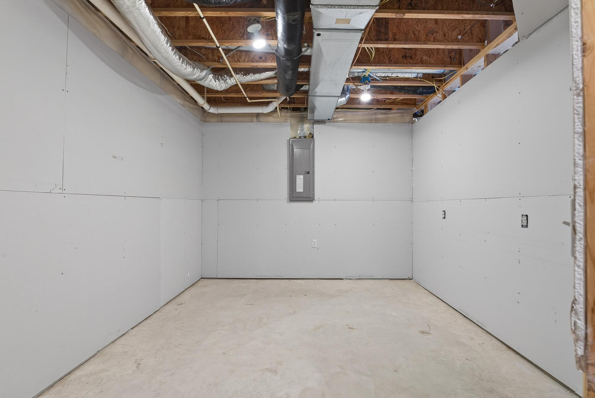 9465 Glacier Road Property Photo 32