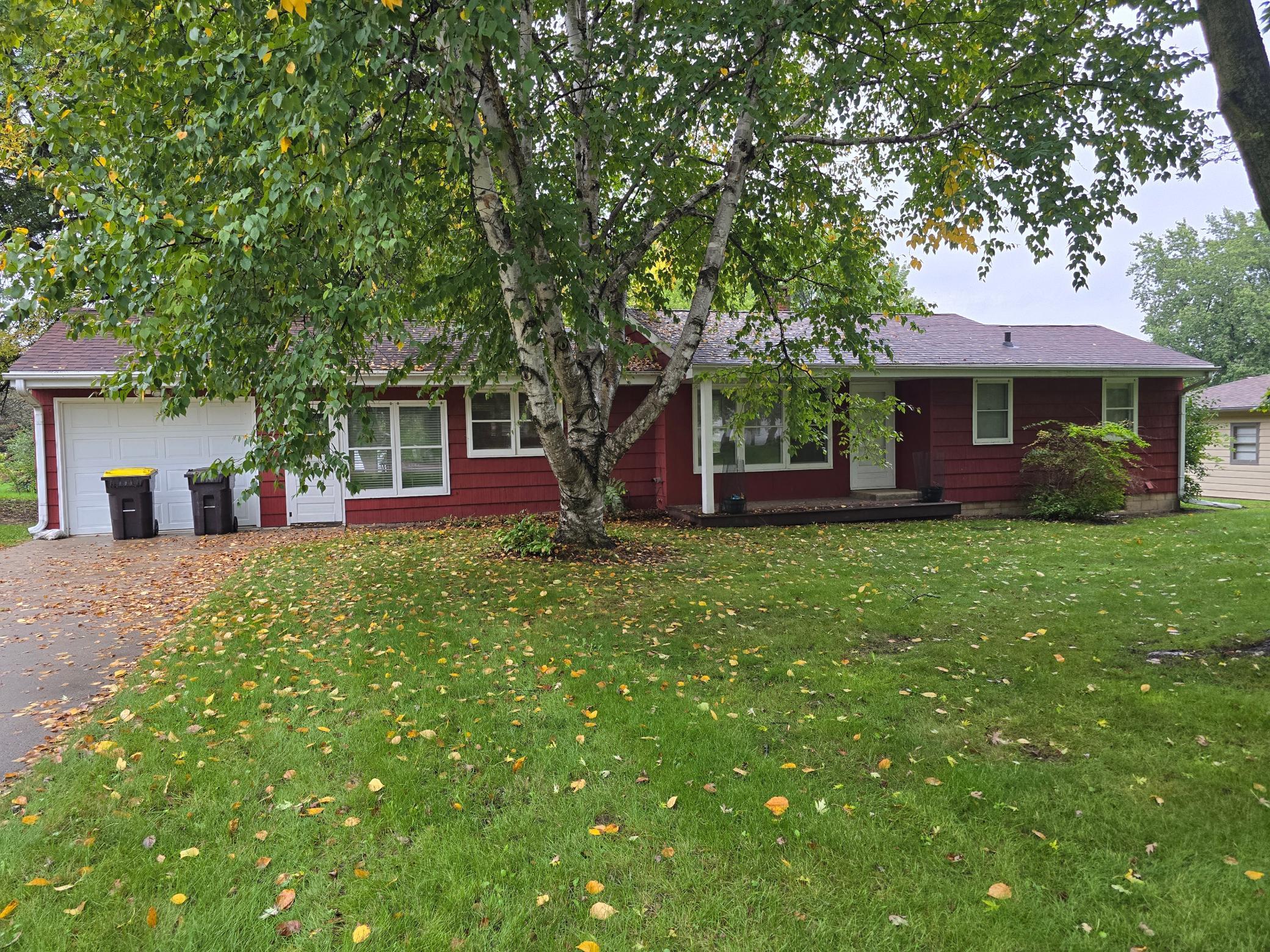 820 6th Street Property Photo 1