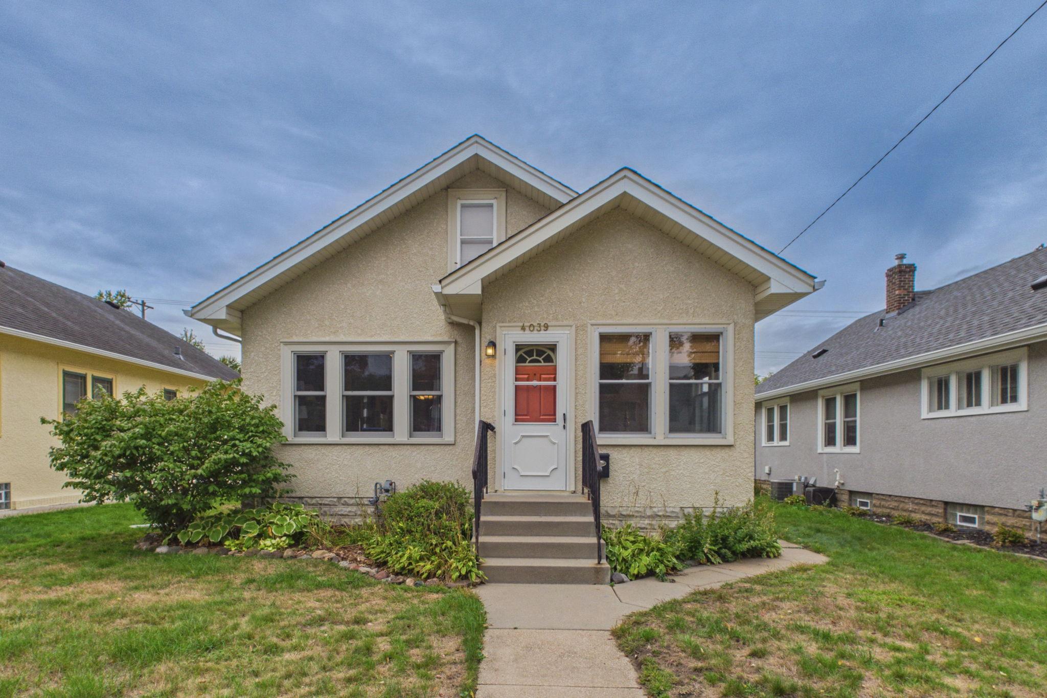 4039 Russell Avenue N Property Photo 1