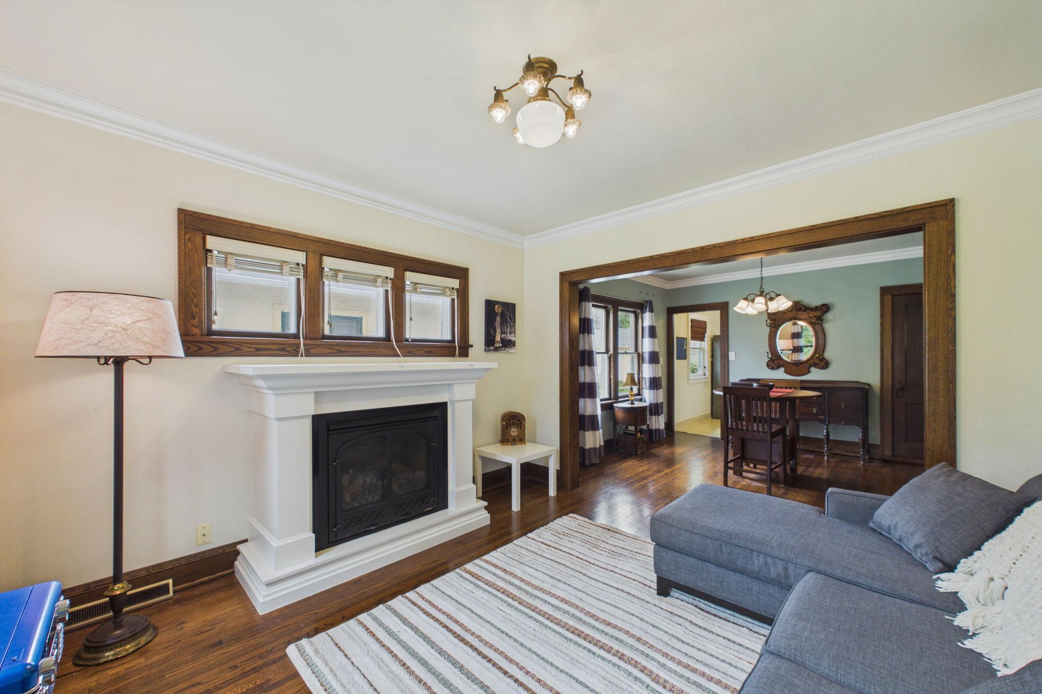 4039 Russell Avenue N Property Photo 1
