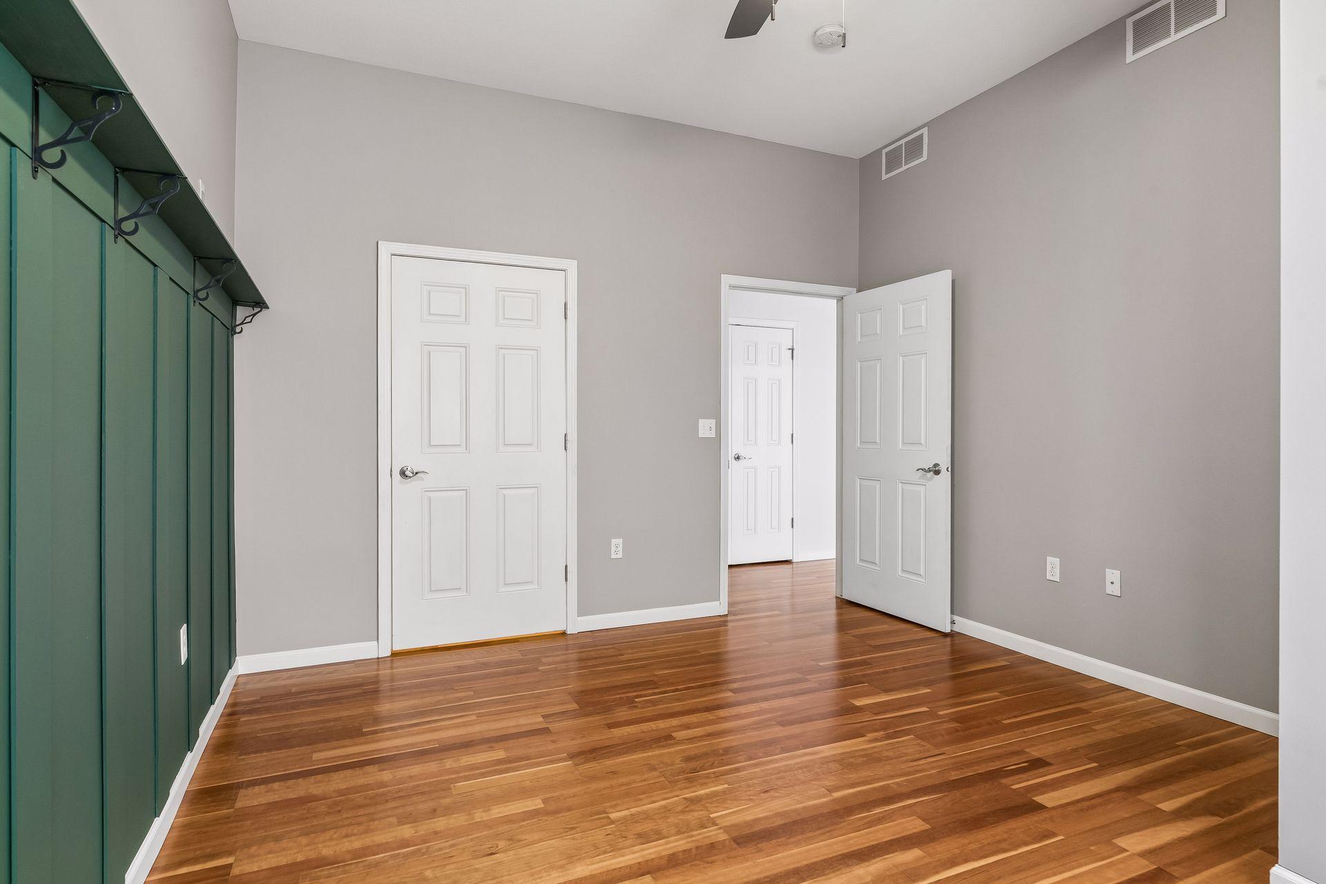270 4th Street E 307 Property Photo 10