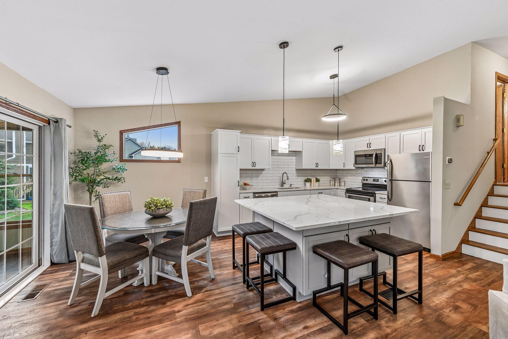 3607 Sussex Place Property Photo 12
