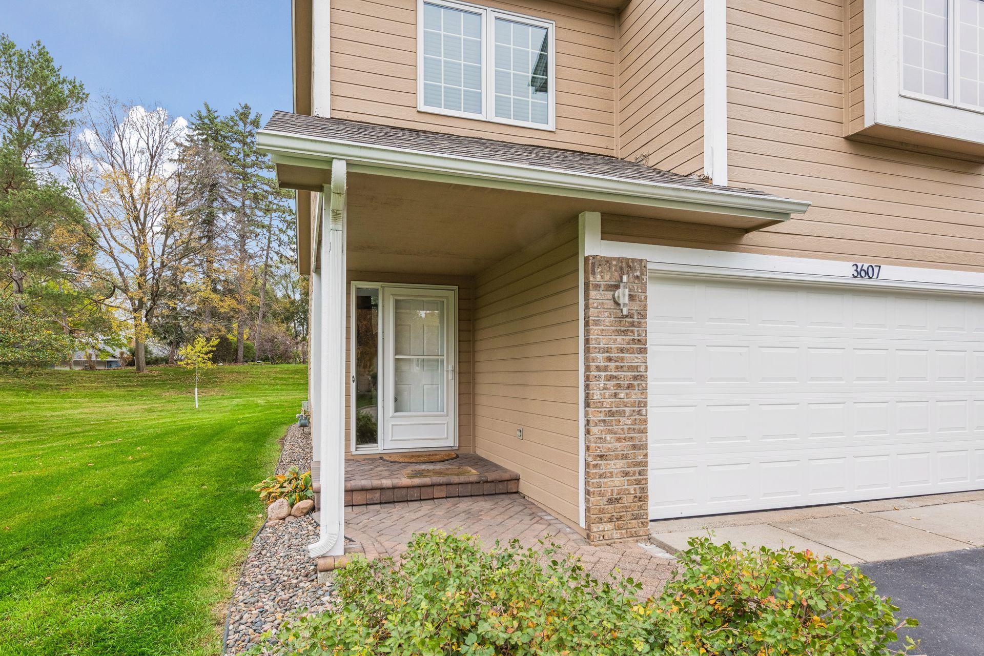 3607 Sussex Place Property Photo 35
