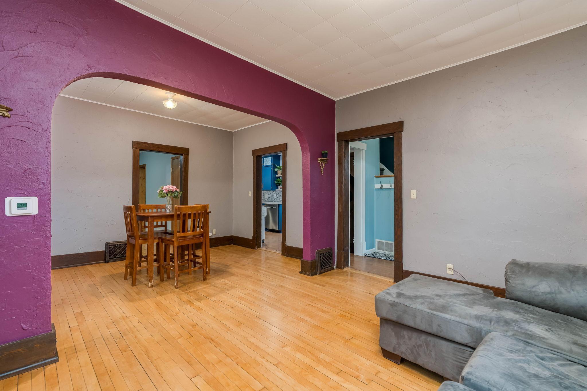 531 Range Street Property Photo 6