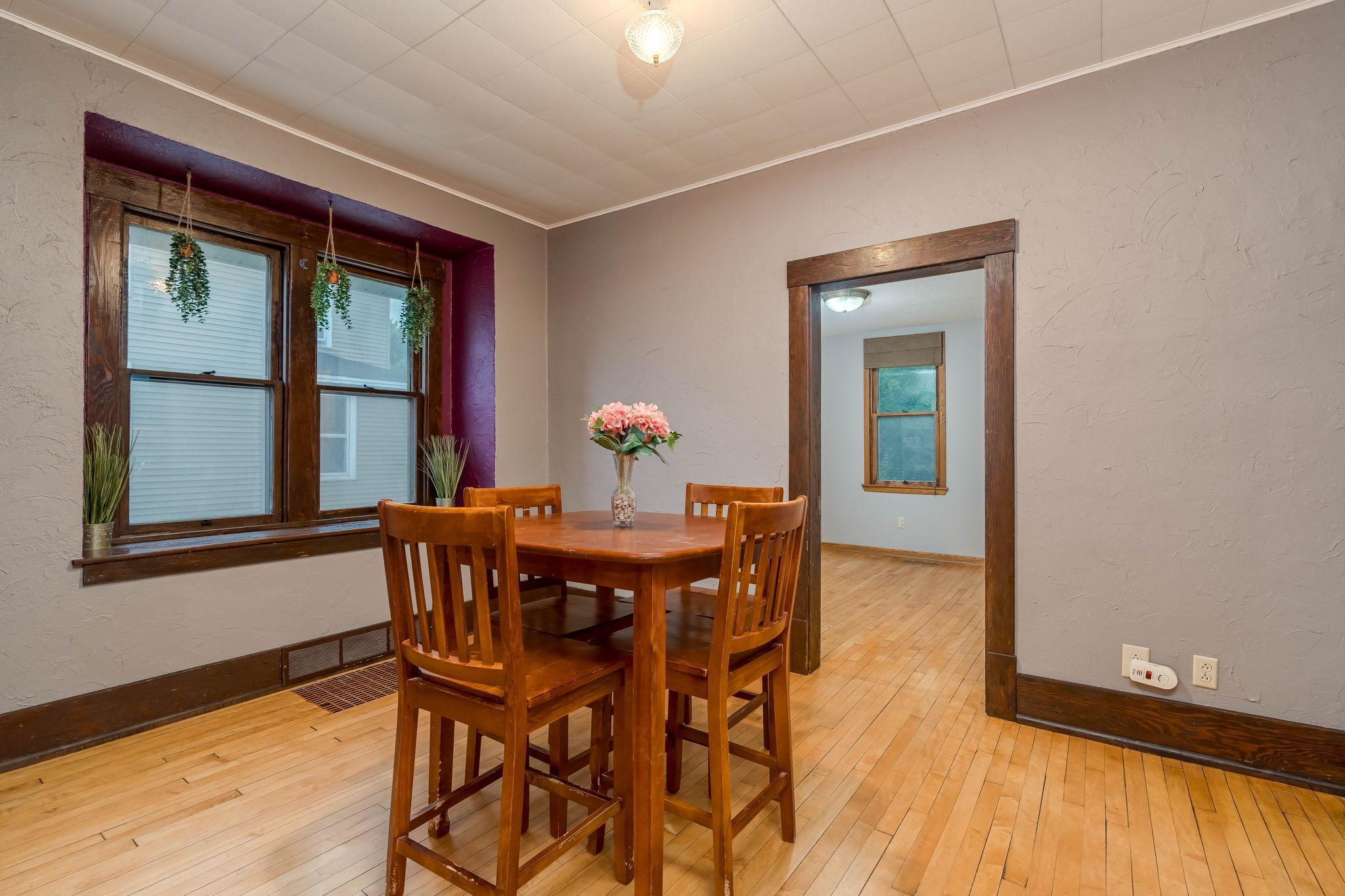 531 Range Street Property Photo 8