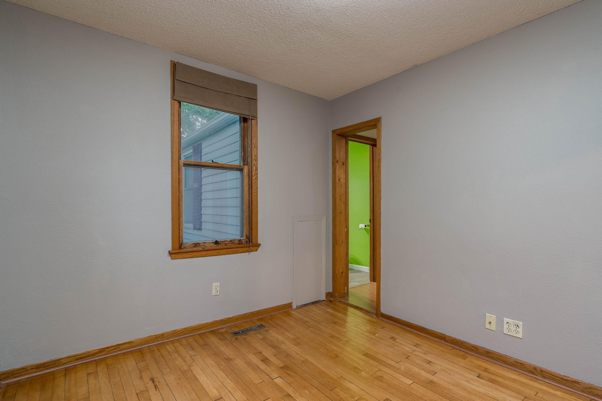 531 Range Street Property Photo 11