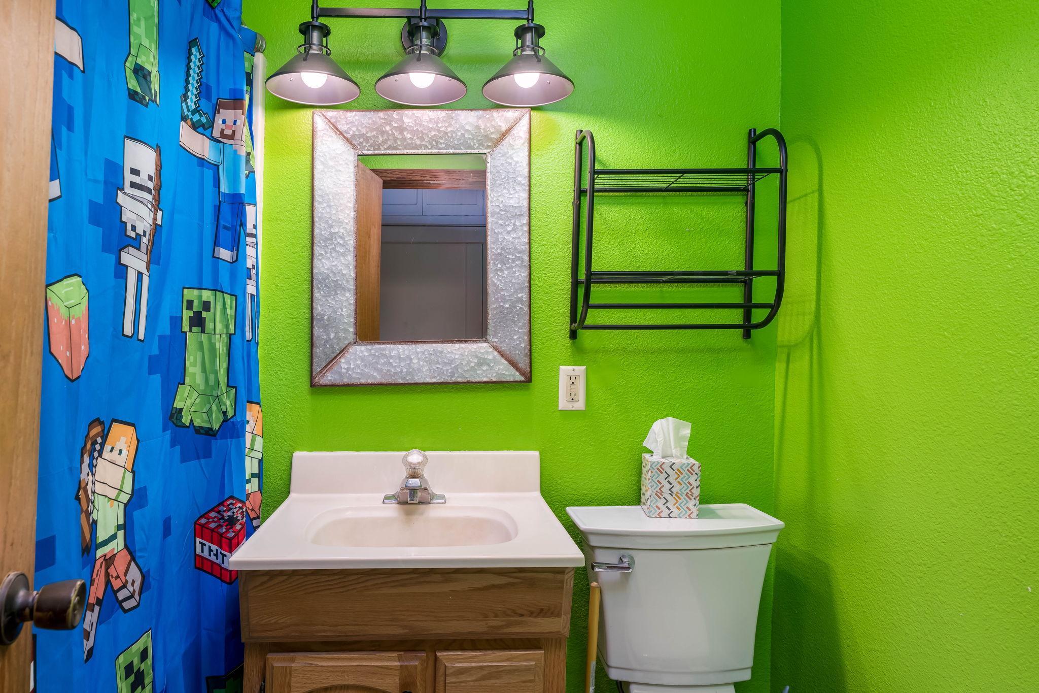 531 Range Street Property Photo 18