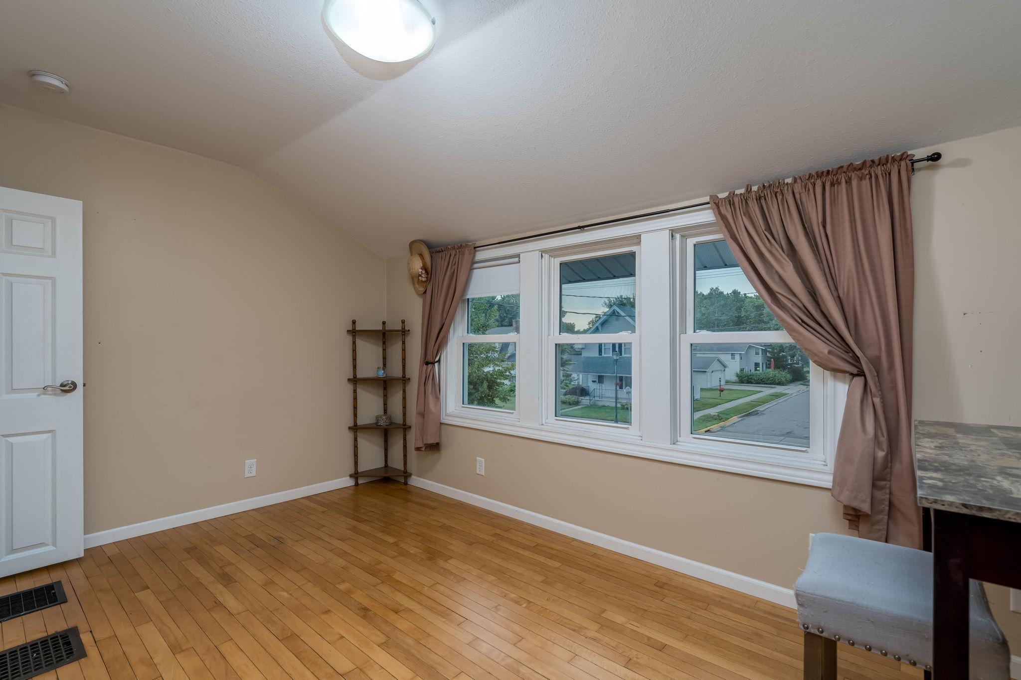 531 Range Street Property Photo 21