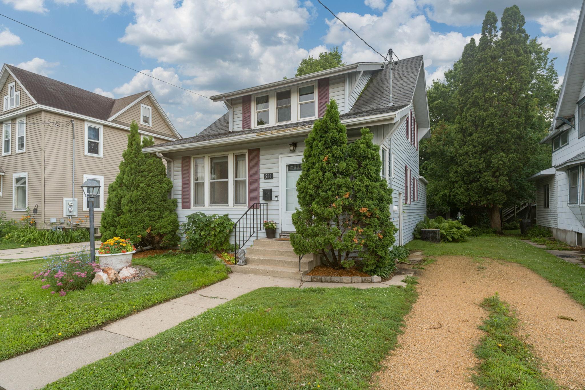 531 Range Street Property Photo 33