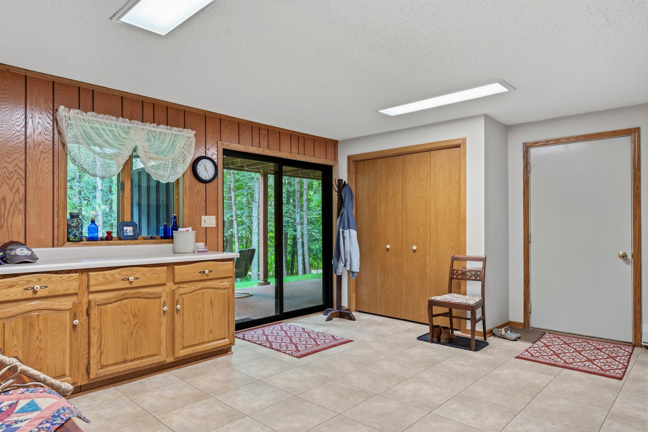 101 Park Lane Property Photo 36