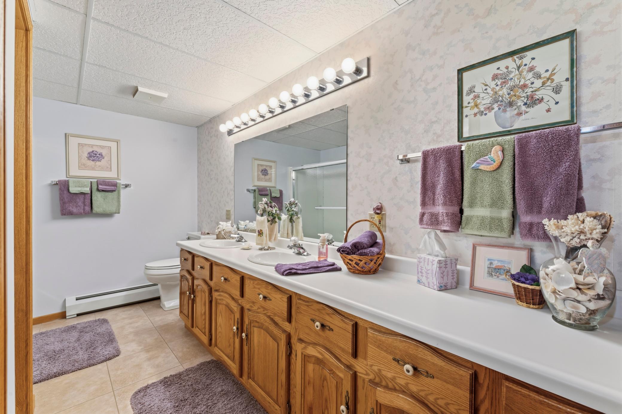 101 Park Lane Property Photo 39