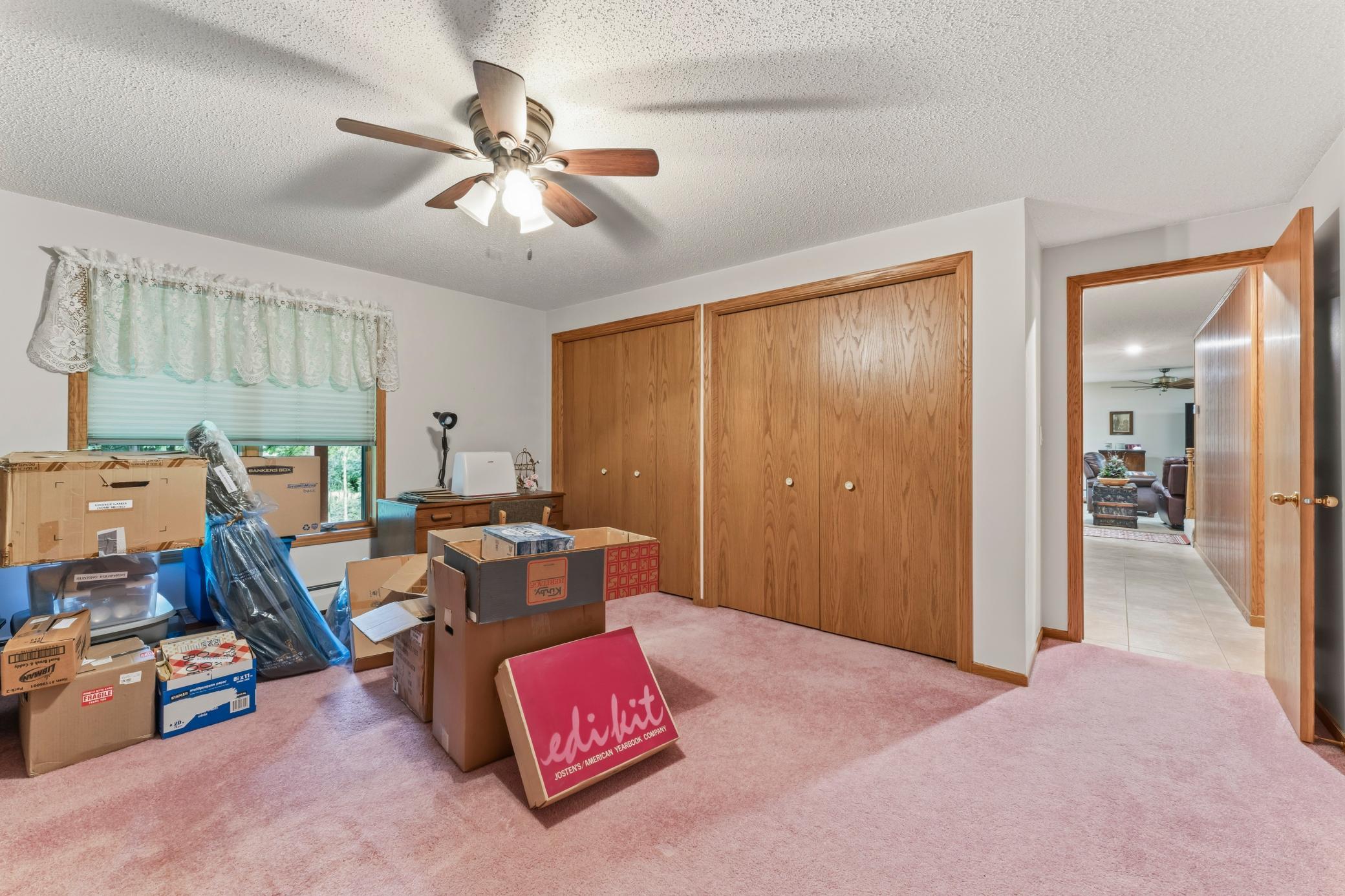 101 Park Lane Property Photo 42