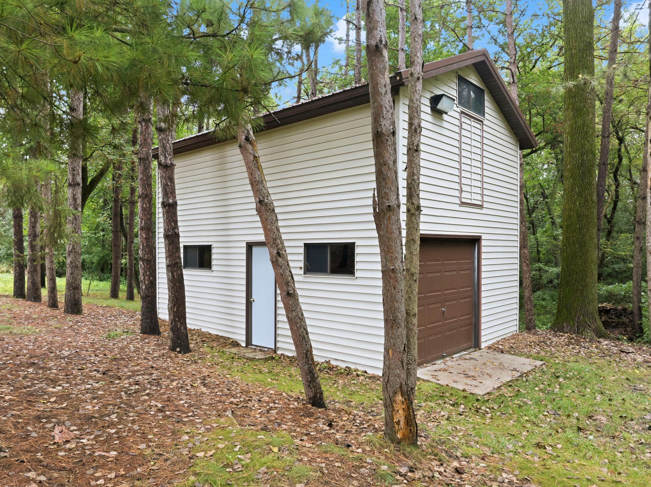 101 Park Lane Property Photo 45