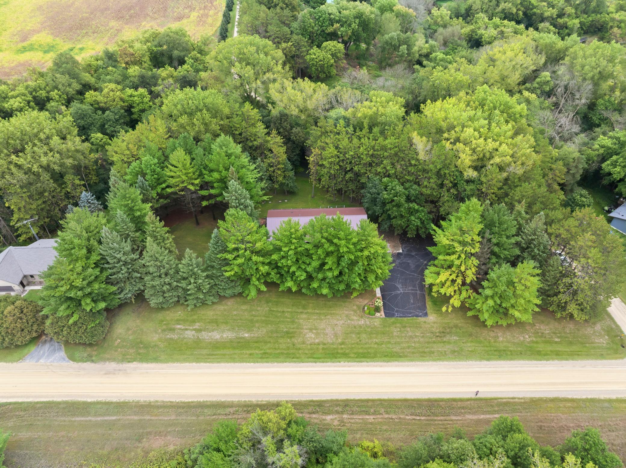 101 Park Lane Property Photo 49