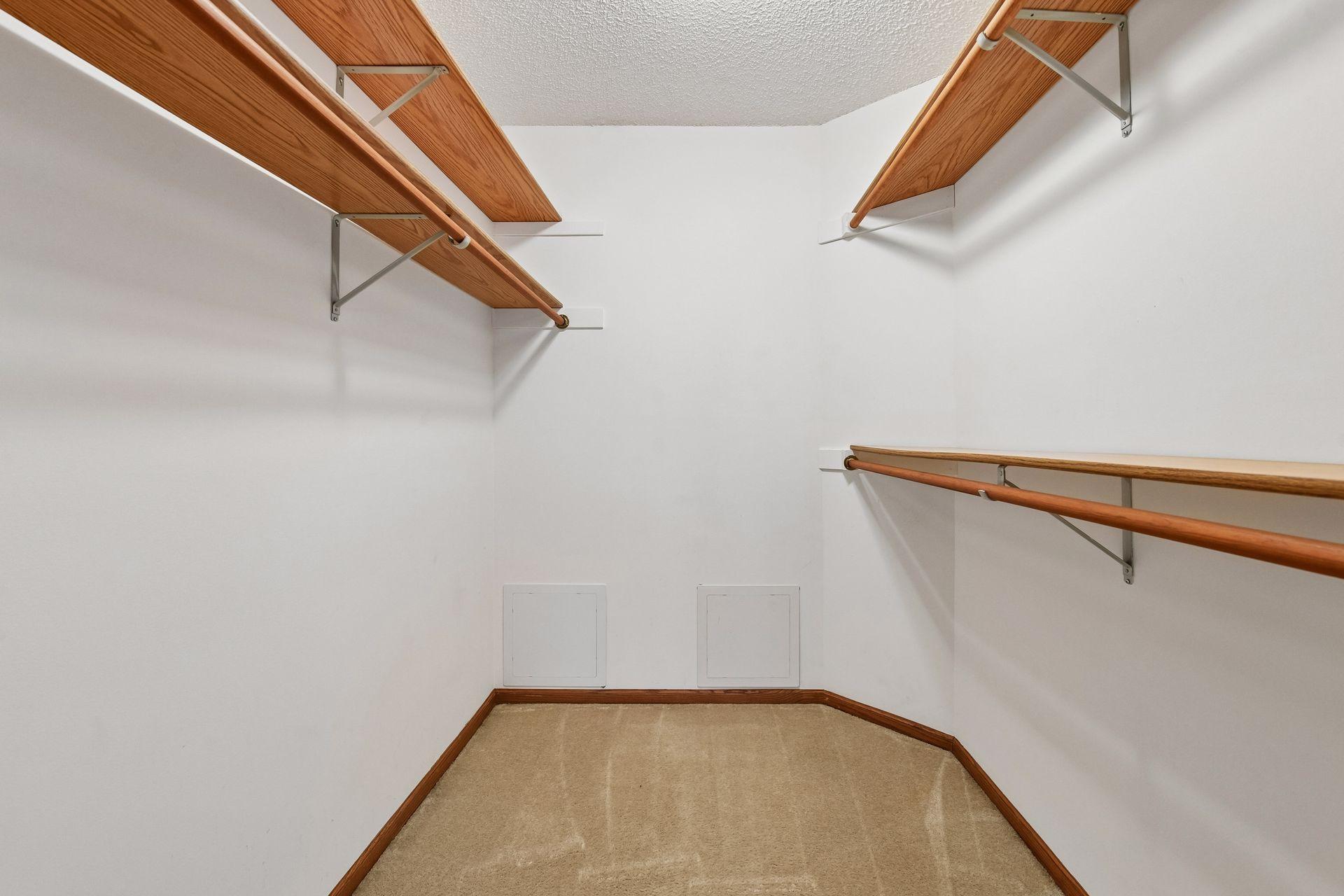 18512 Lime Tree Court Property Photo 11