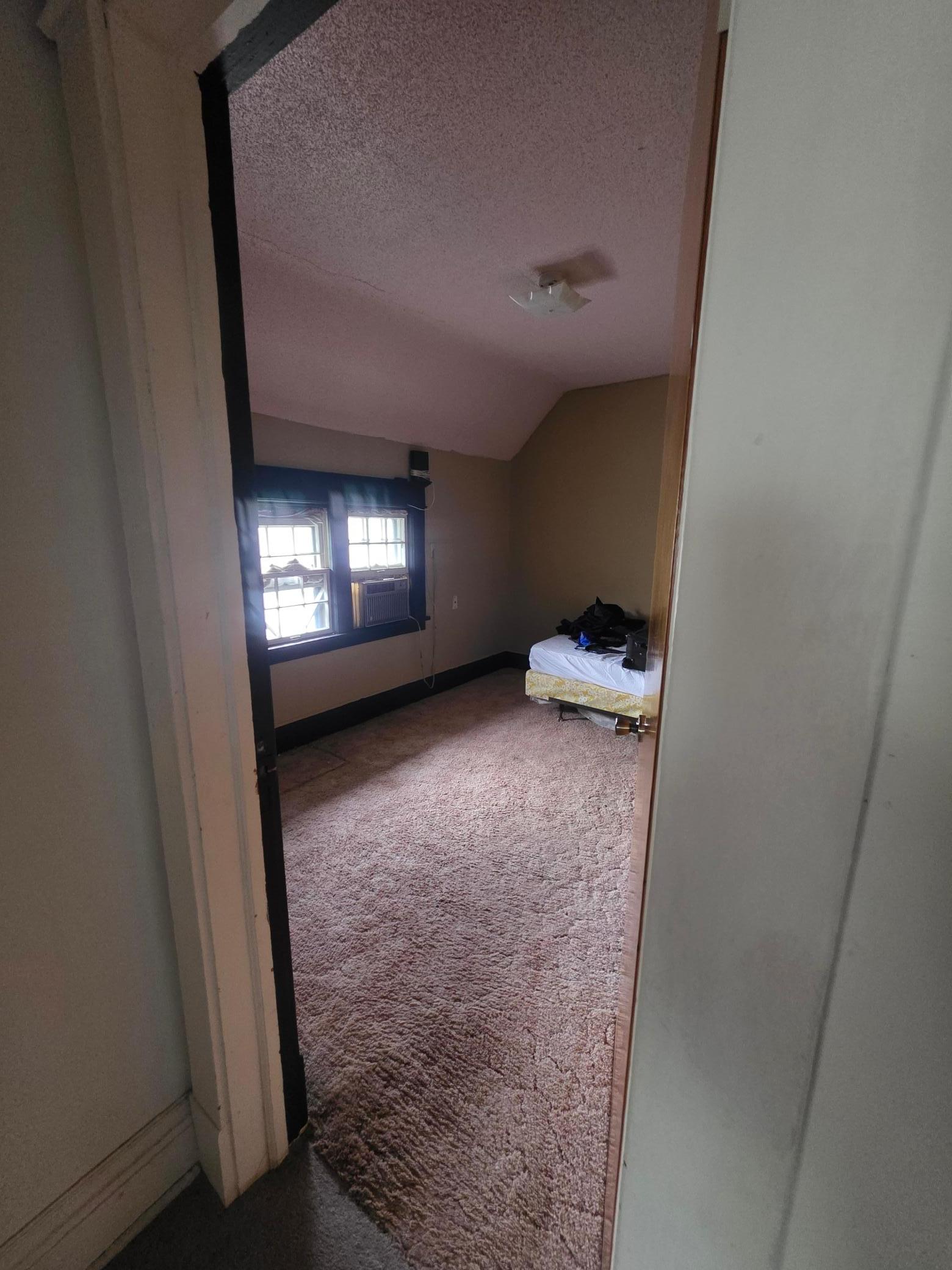 781 Lawson Avenue E Property Photo 12