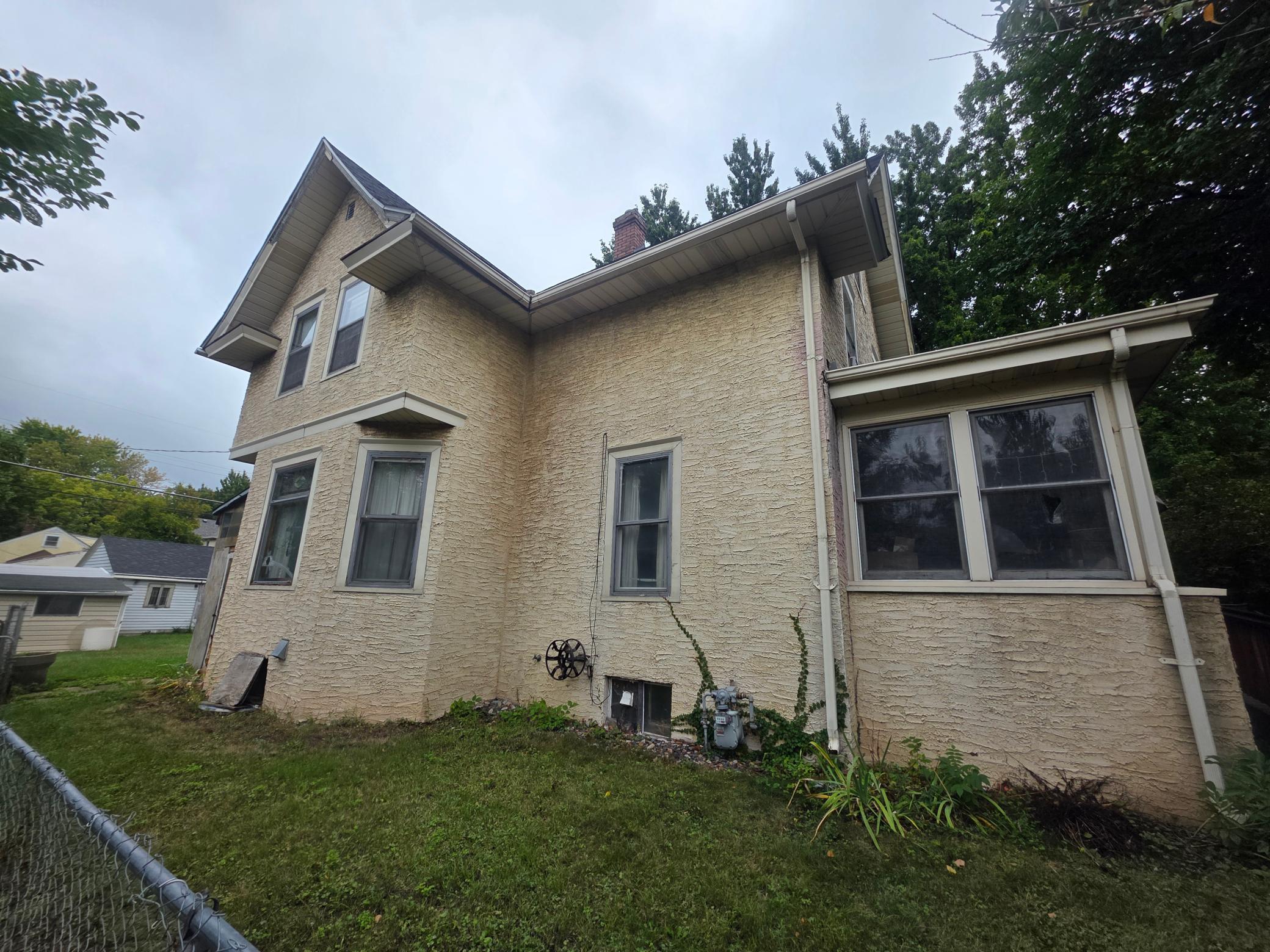 781 Lawson Avenue E Property Photo 14