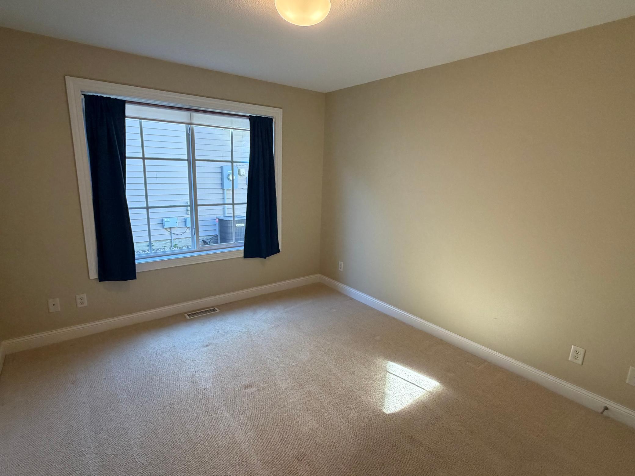 909 17th Street Se Property Photo 16