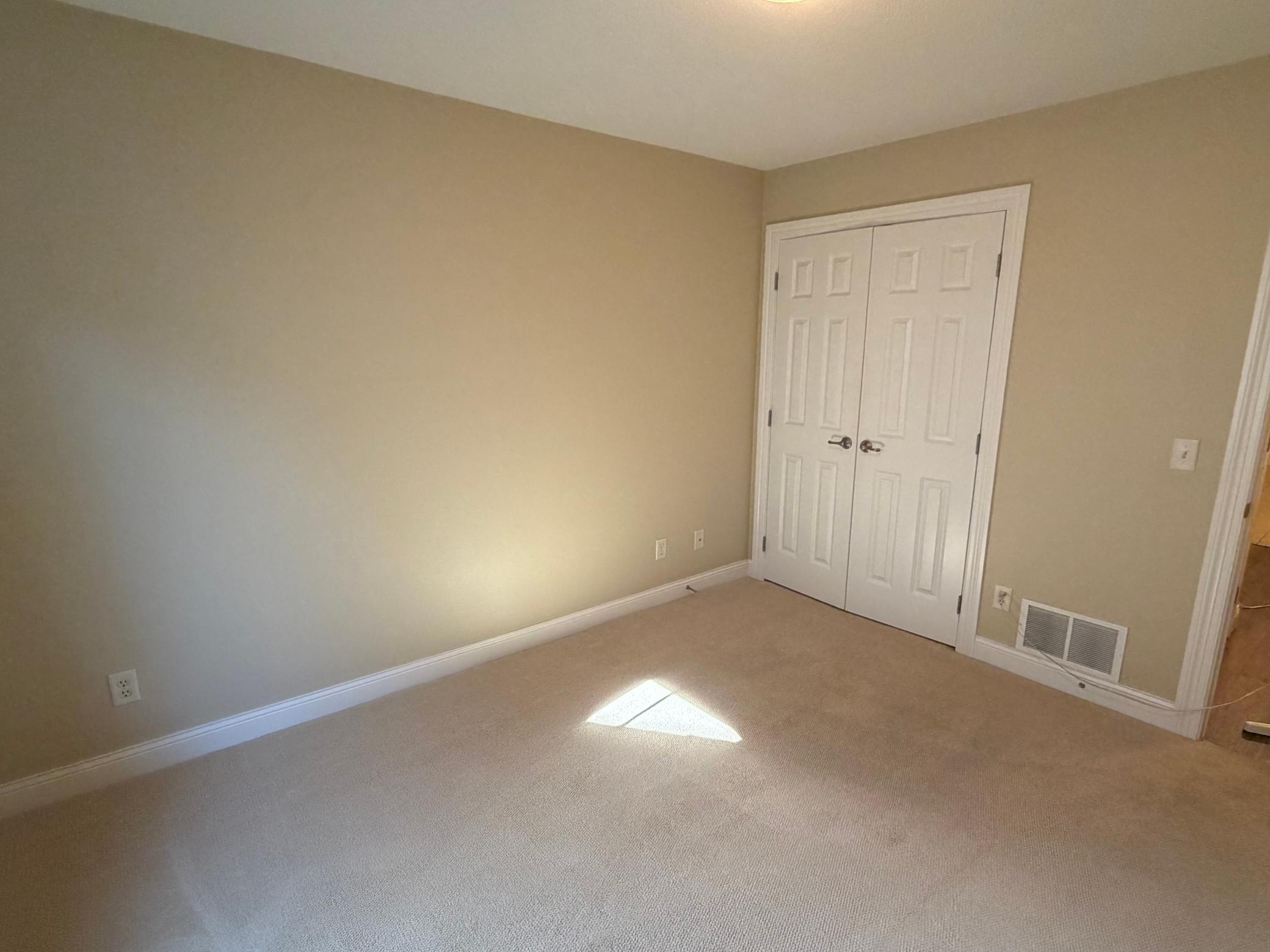 909 17th Street Se Property Photo 17