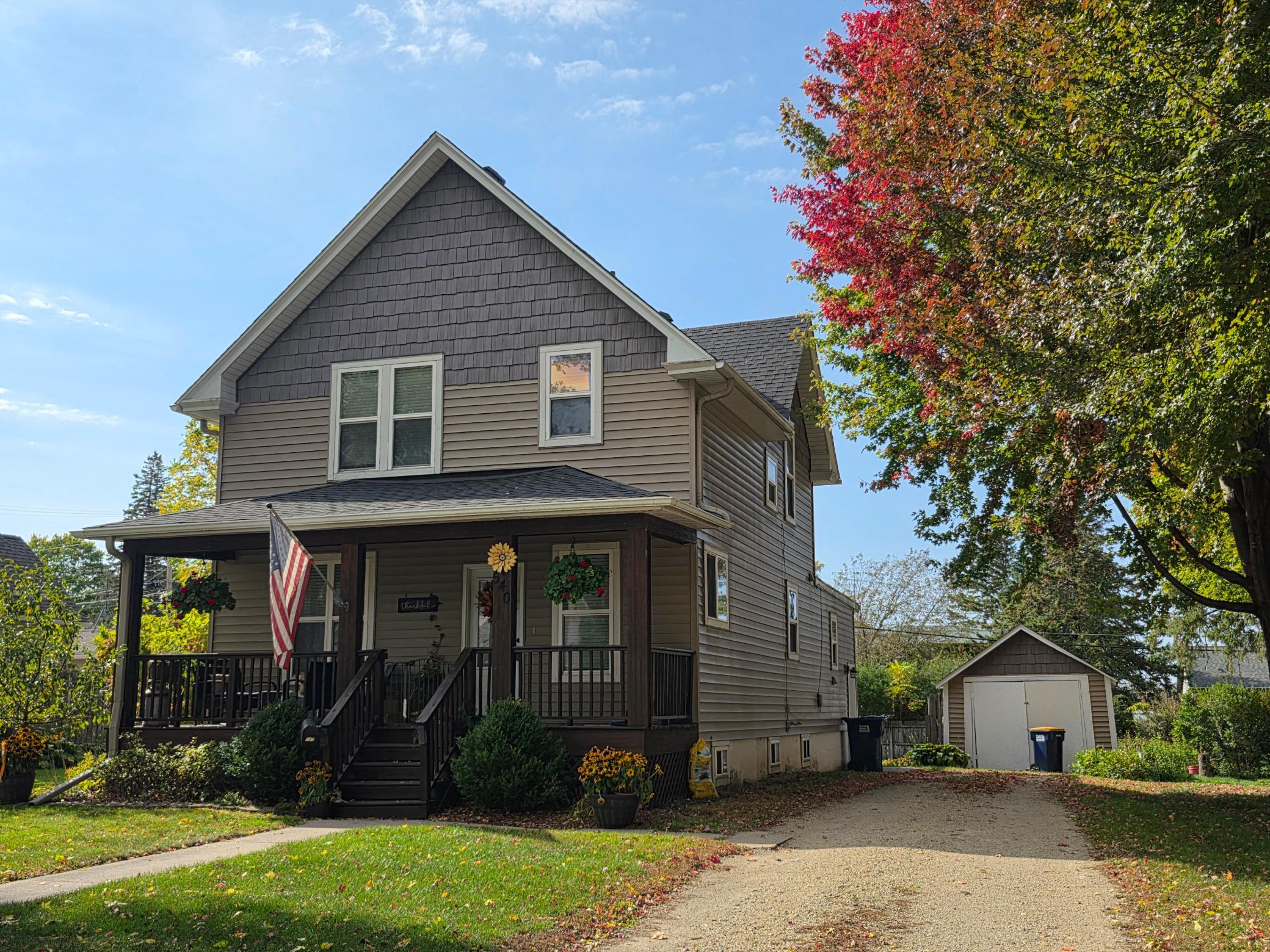 540 Forest Street Property Photo 3