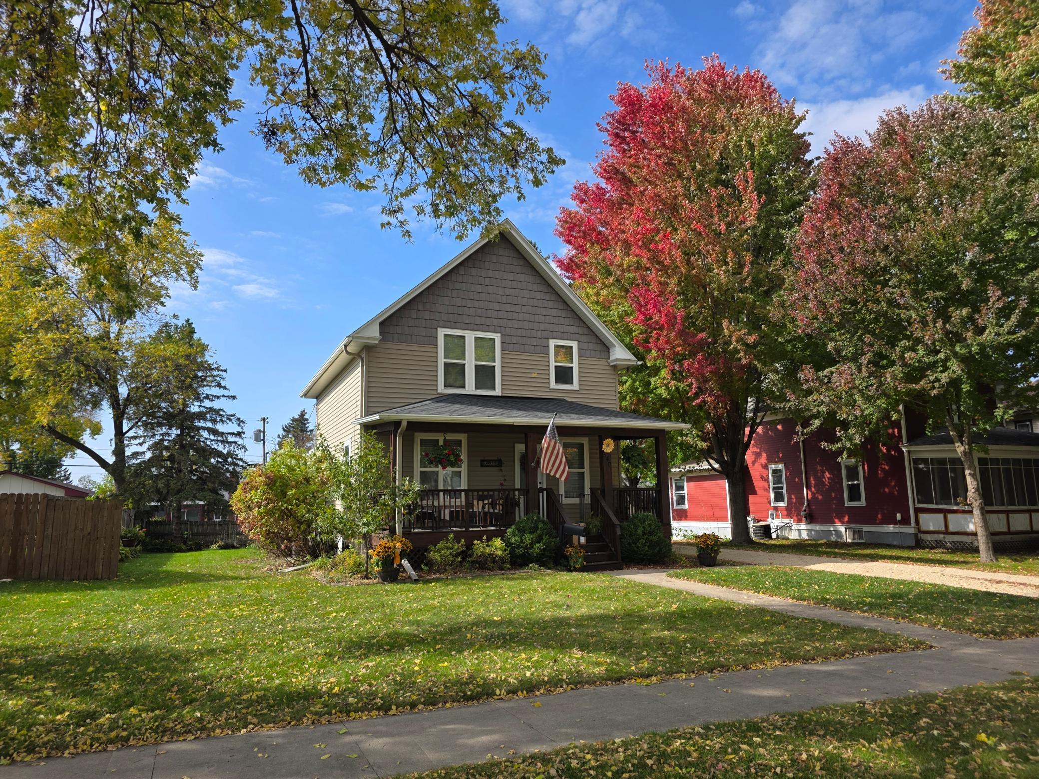 540 Forest Street Property Photo 4