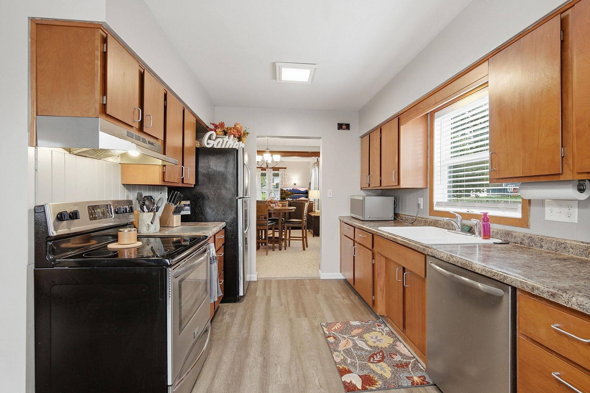 540 Forest Street Property Photo 13