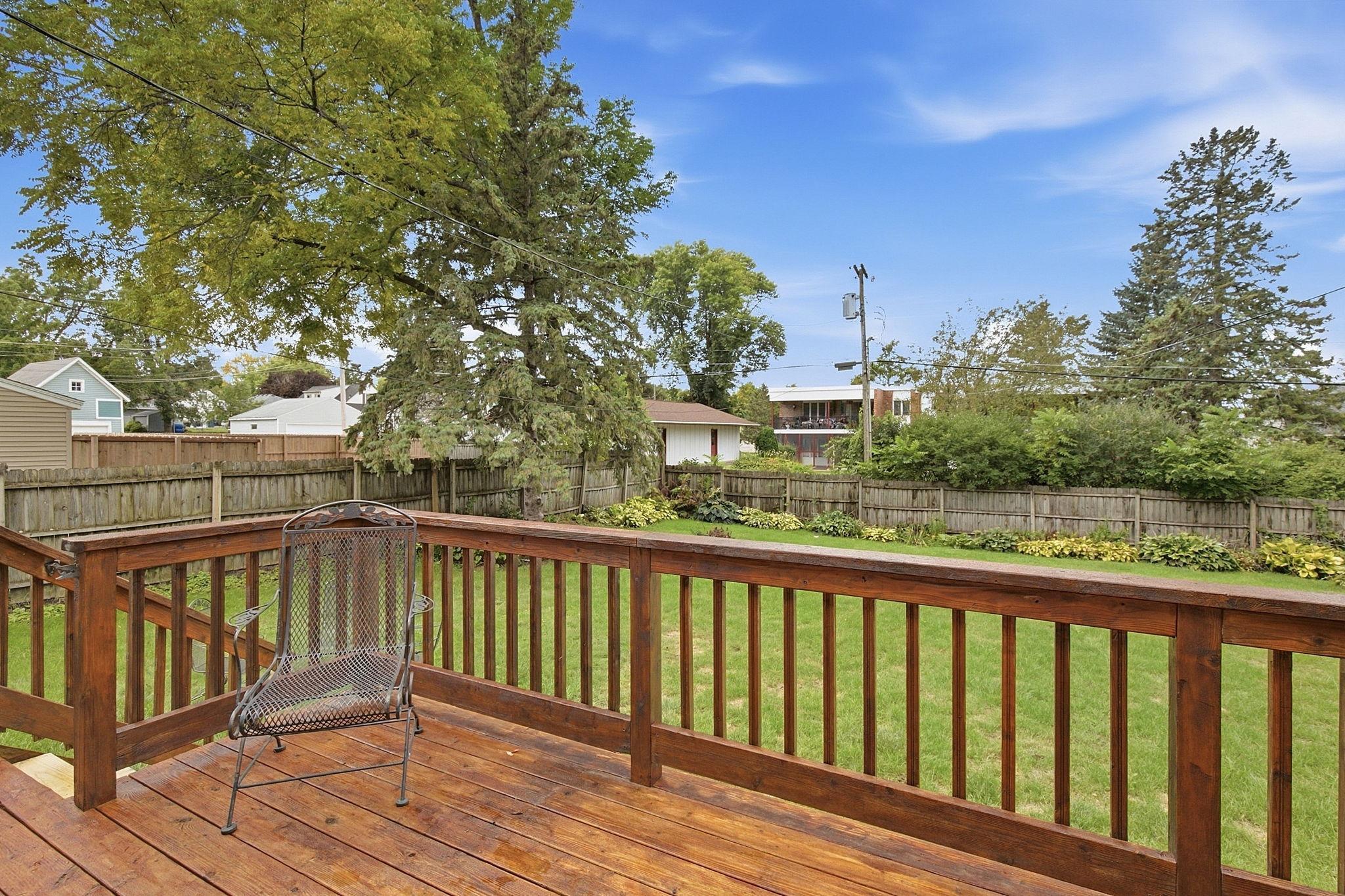 540 Forest Street Property Photo 32