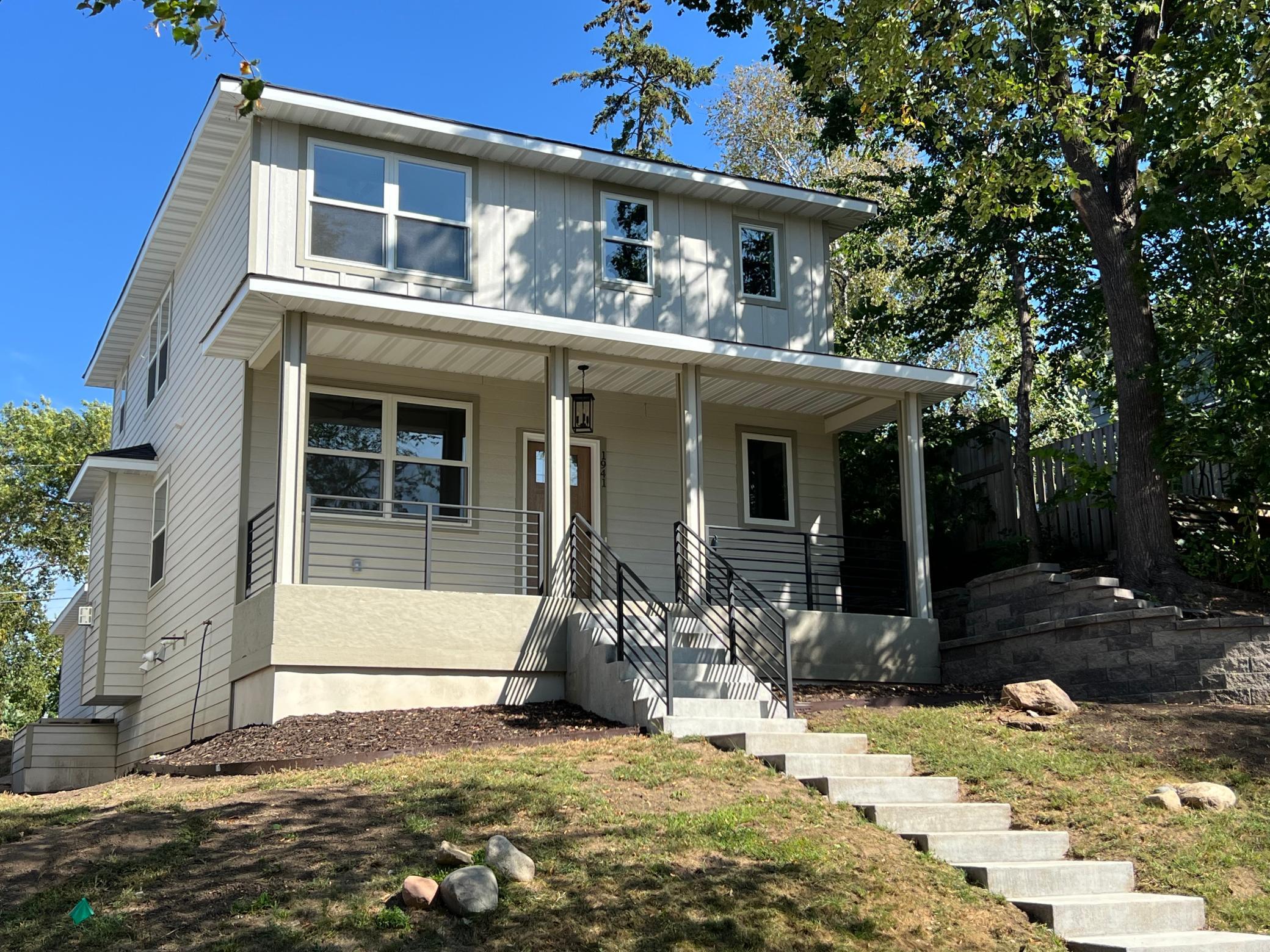 1941 Rome Avenue Property Photo 1