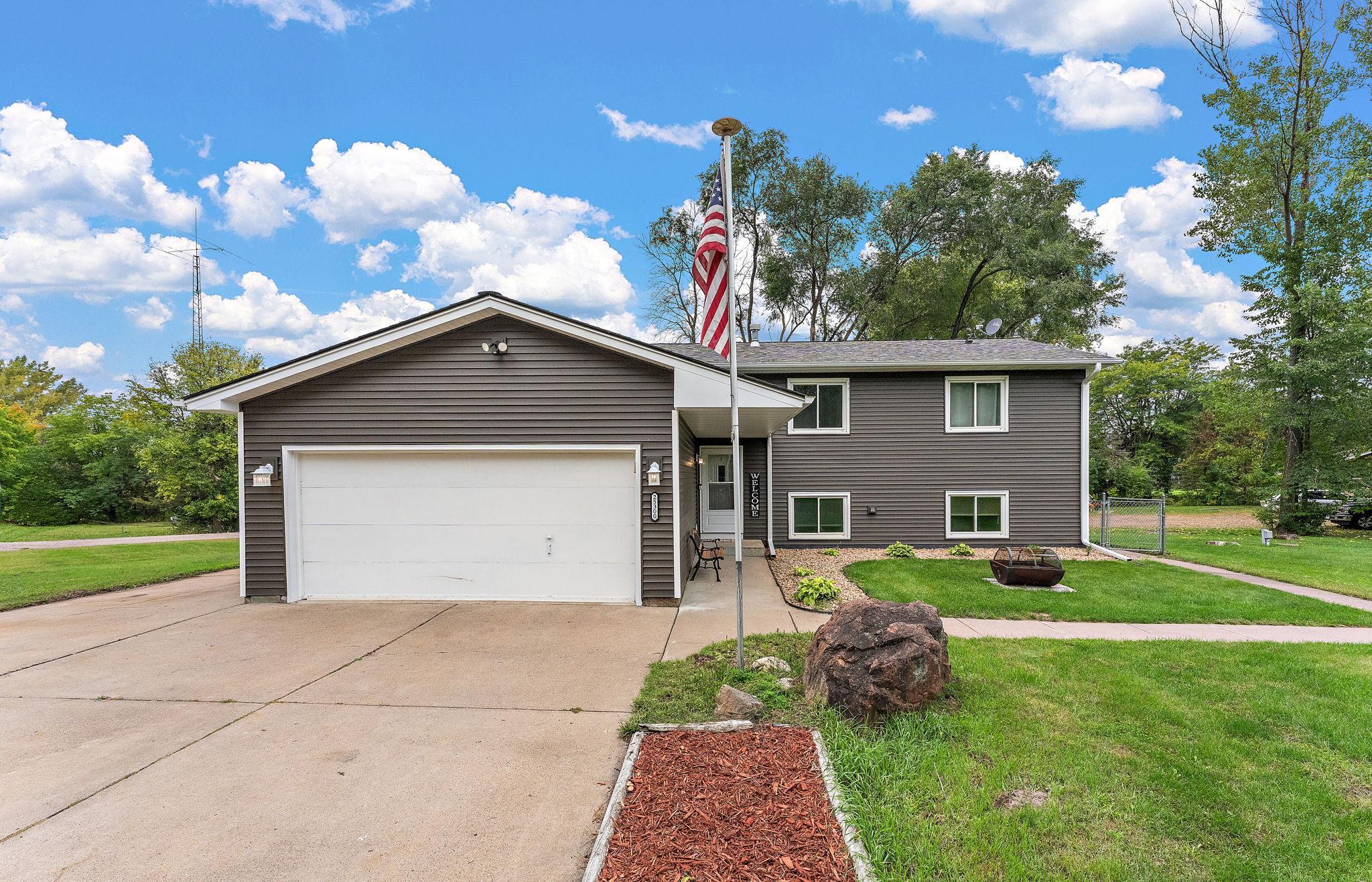 25300 Itasca Avenue Property Photo 1