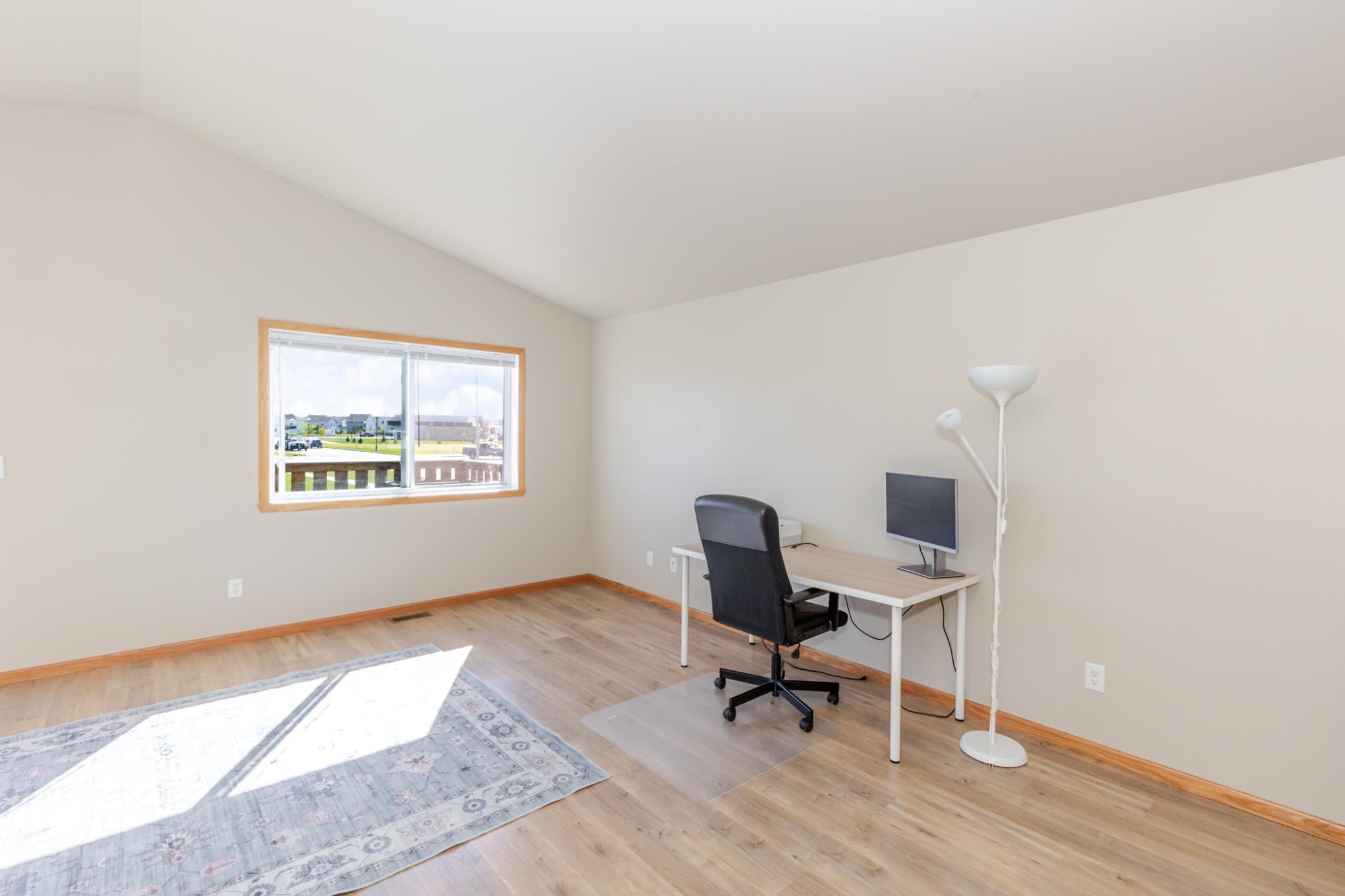 3299 Maple Leaf Loop S Property Photo 10