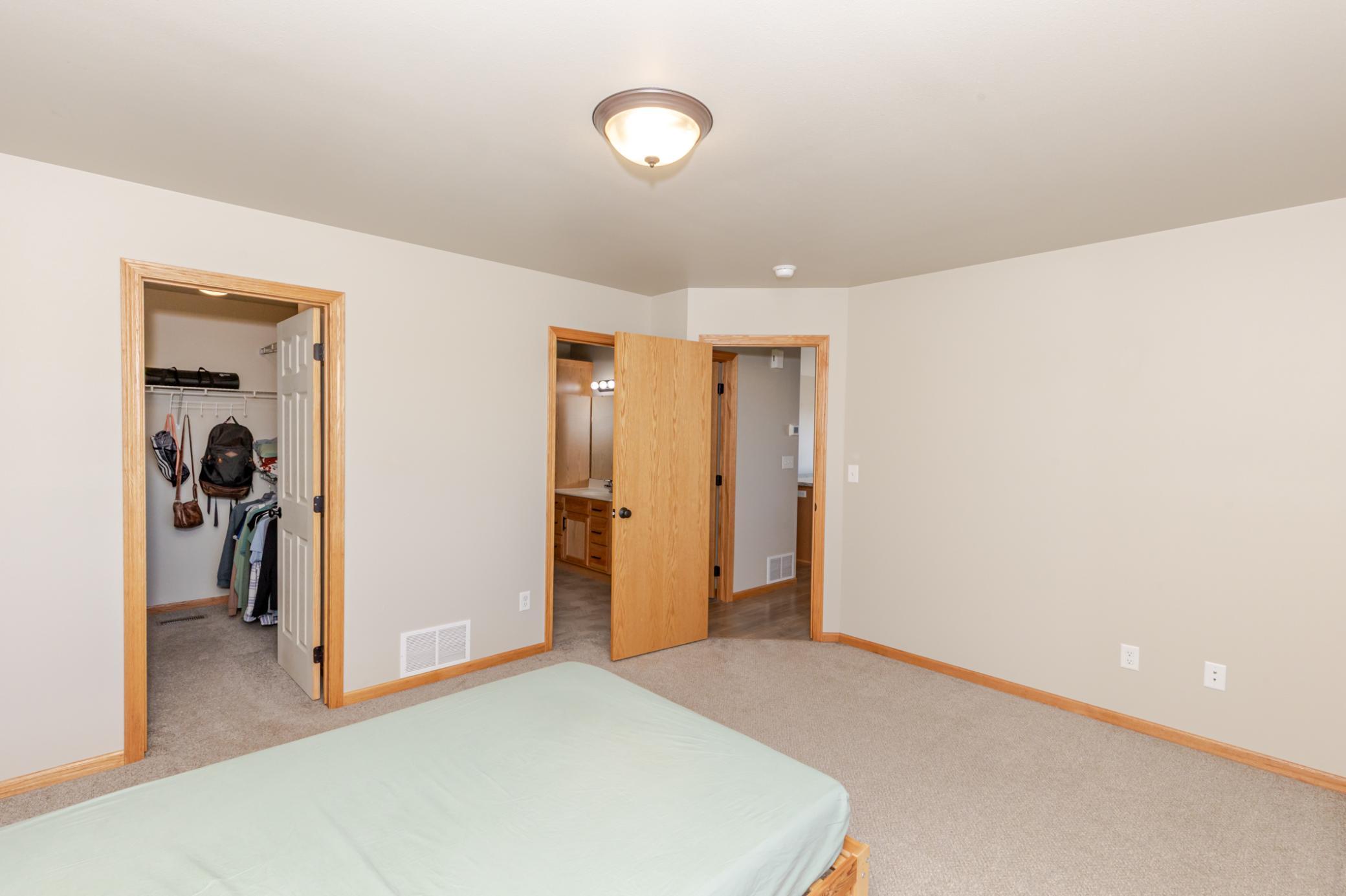 3299 Maple Leaf Loop S Property Photo 23